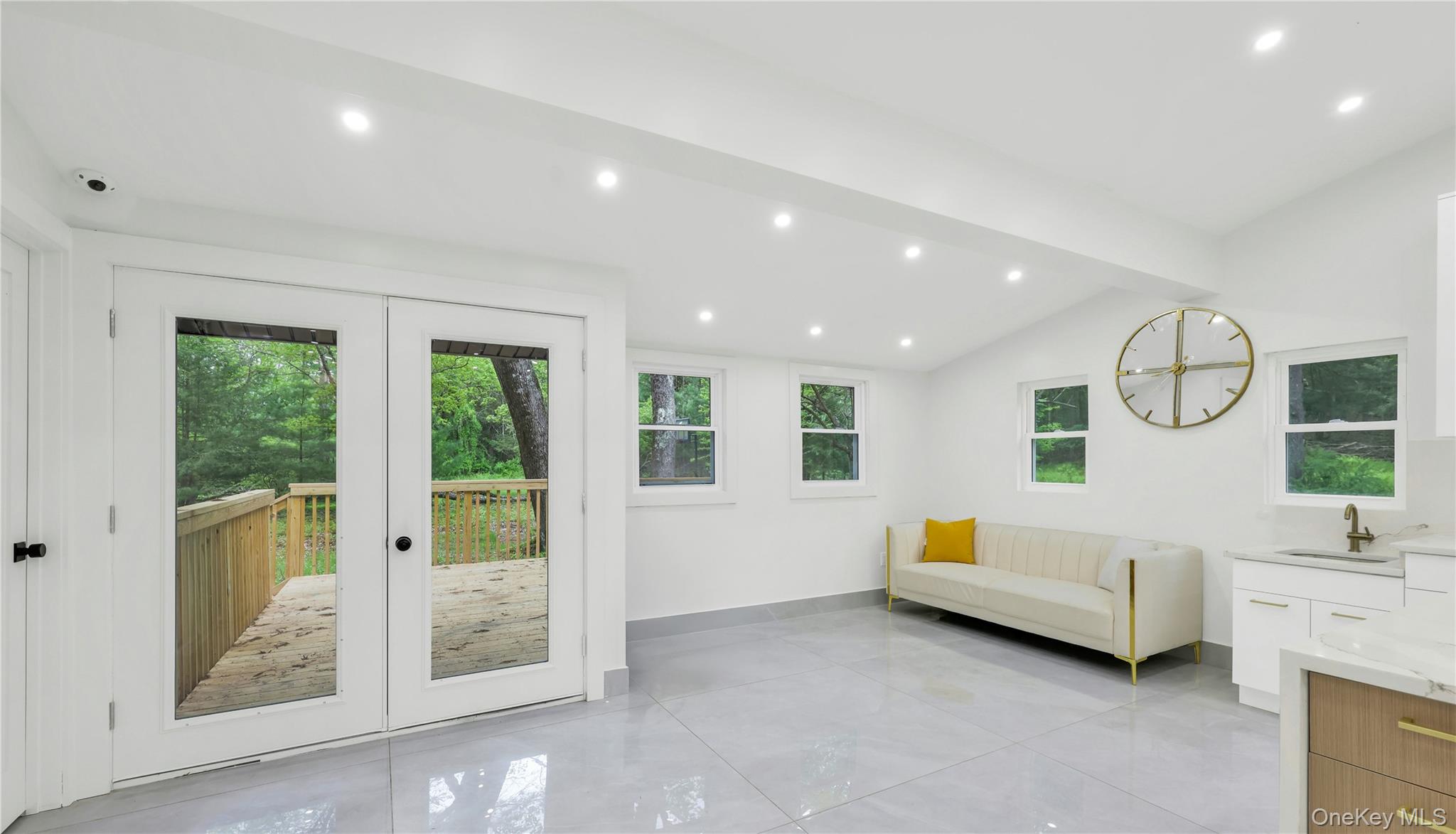 #10 photo, 6322 State Route 42, Woodbourne , NY 12788