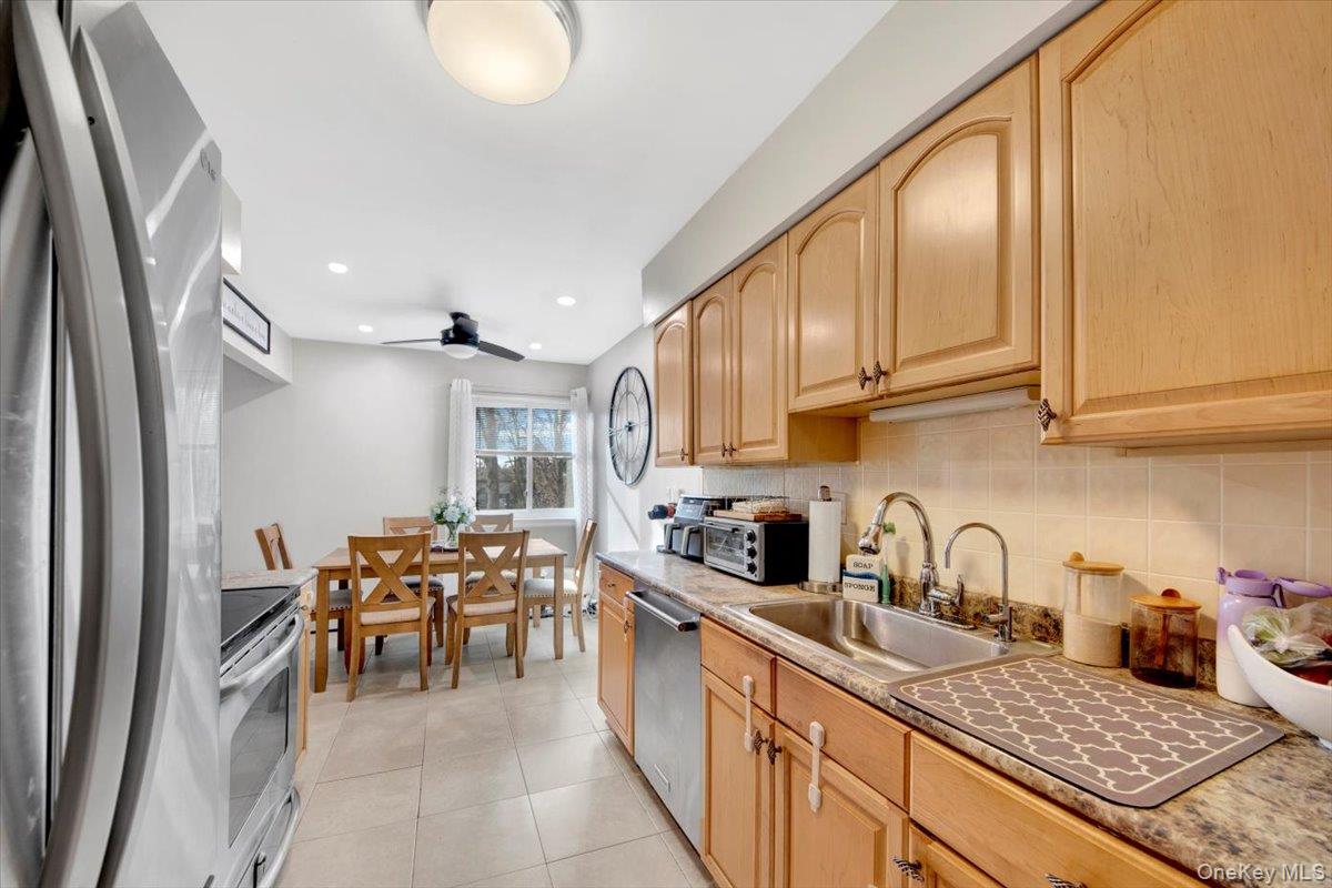 #15 photo, 110 Sierra Vista Lane, Call Listing Agent , NY 10989