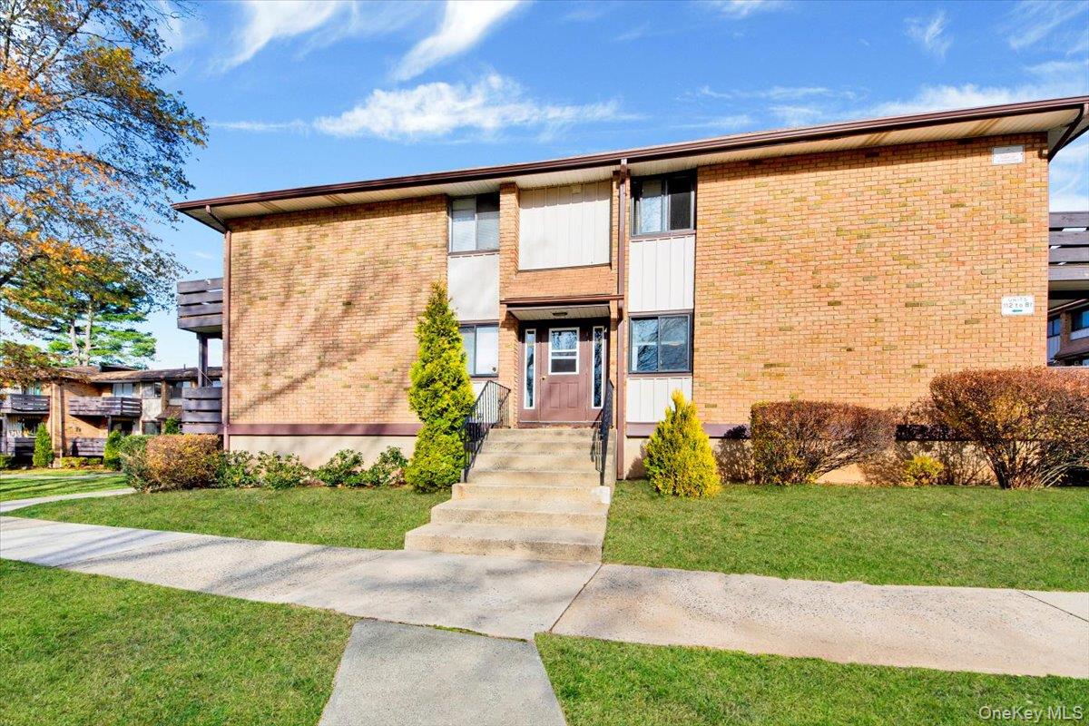 #2 photo, 110 Sierra Vista Lane, Call Listing Agent , NY 10989