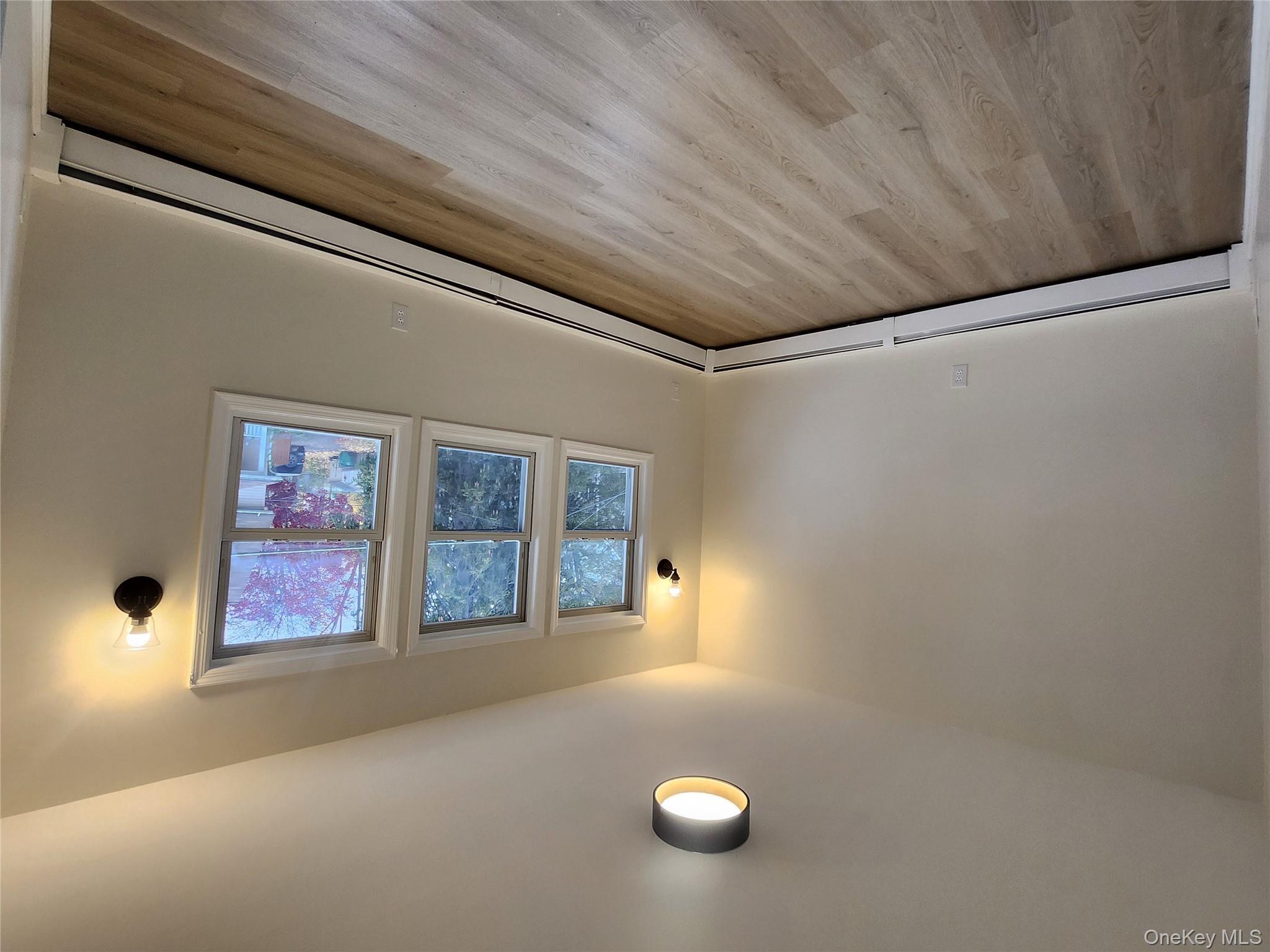 #12 photo, 34 Wilmar Terrace, Poughkeepsie , NY 12601