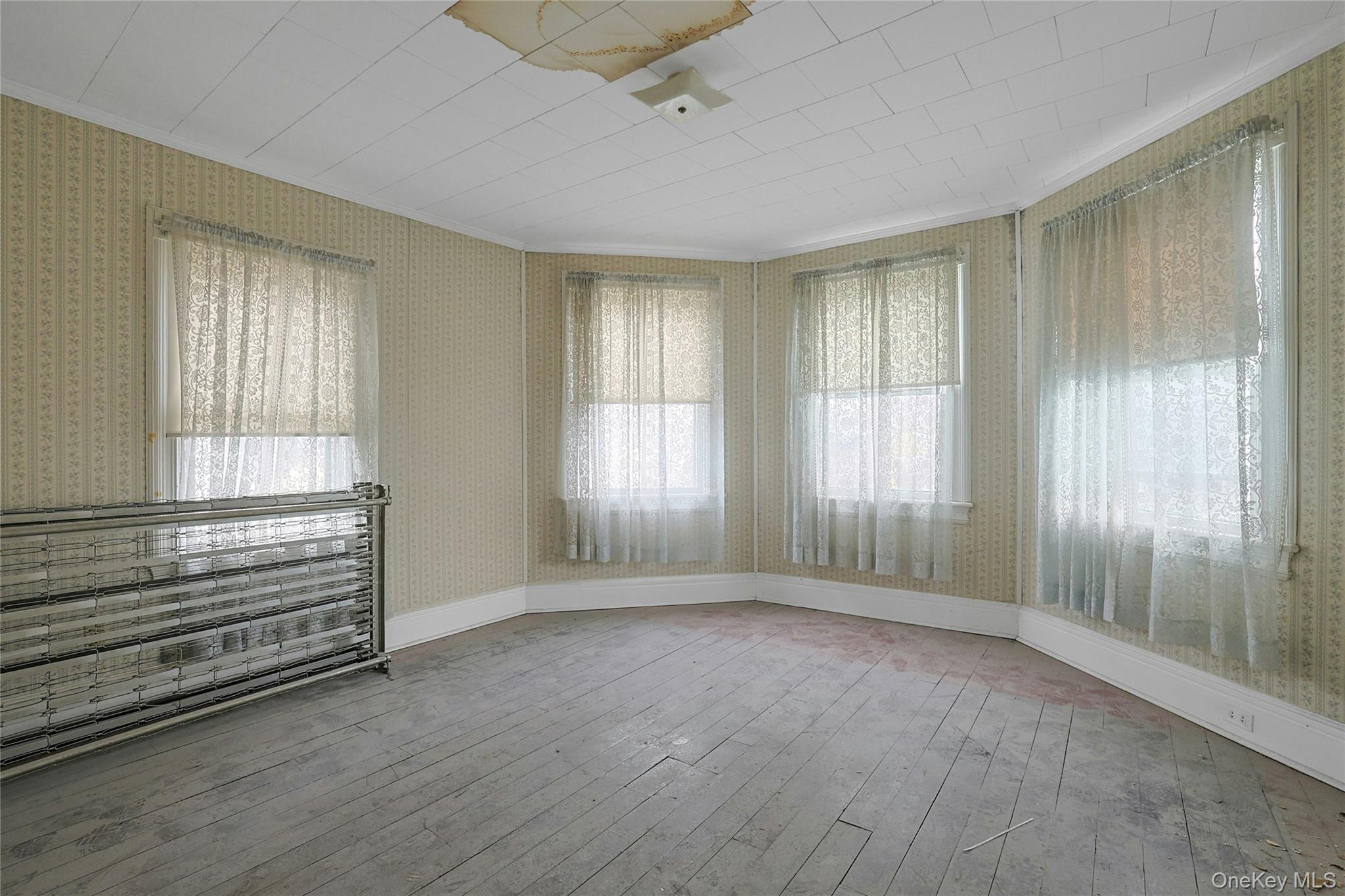 #11 photo, 25 E Broome Street, Port Jervis , NY 12771