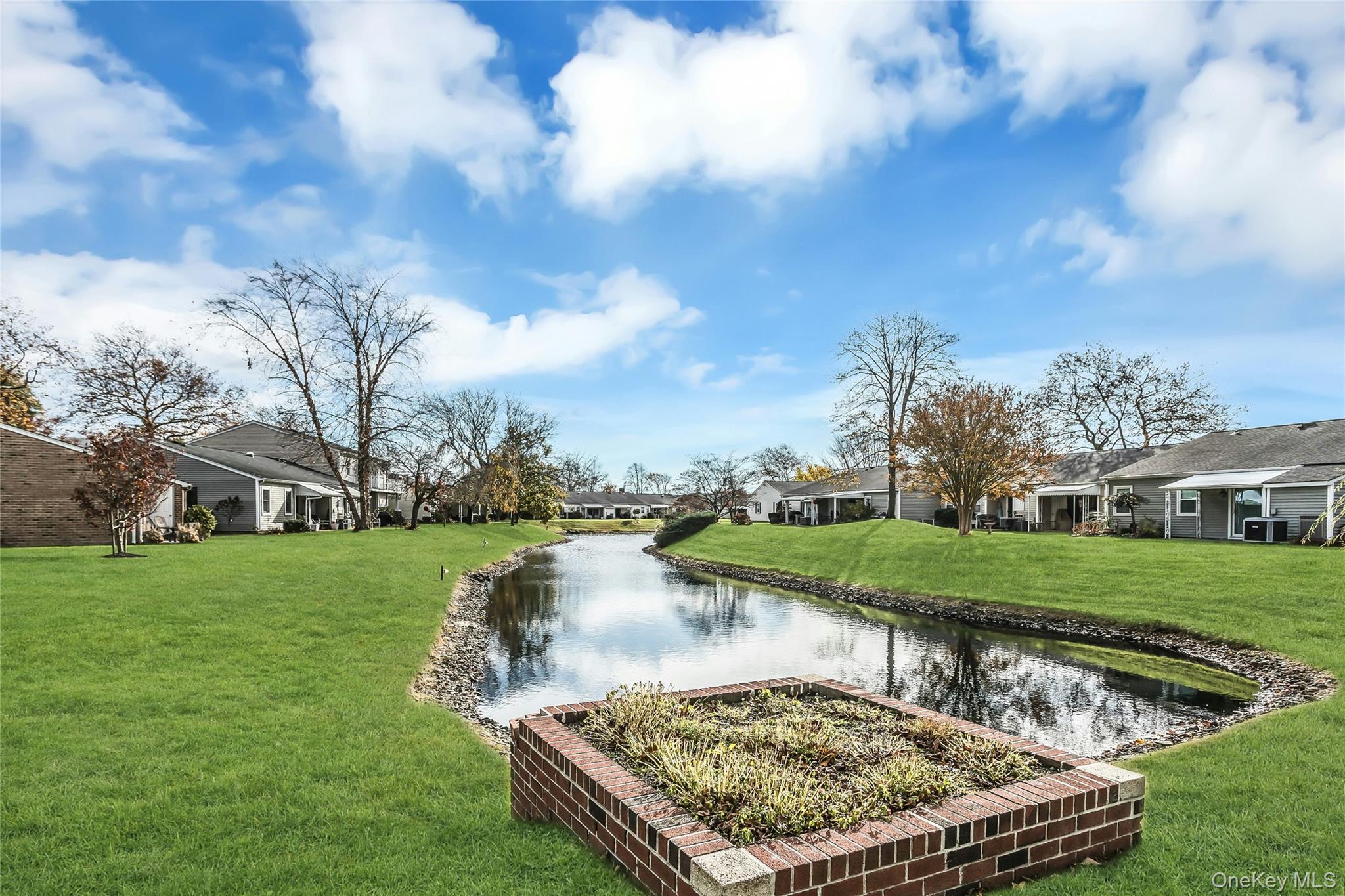 #20 photo, 55 Harbor North, Amityville , NY 11701