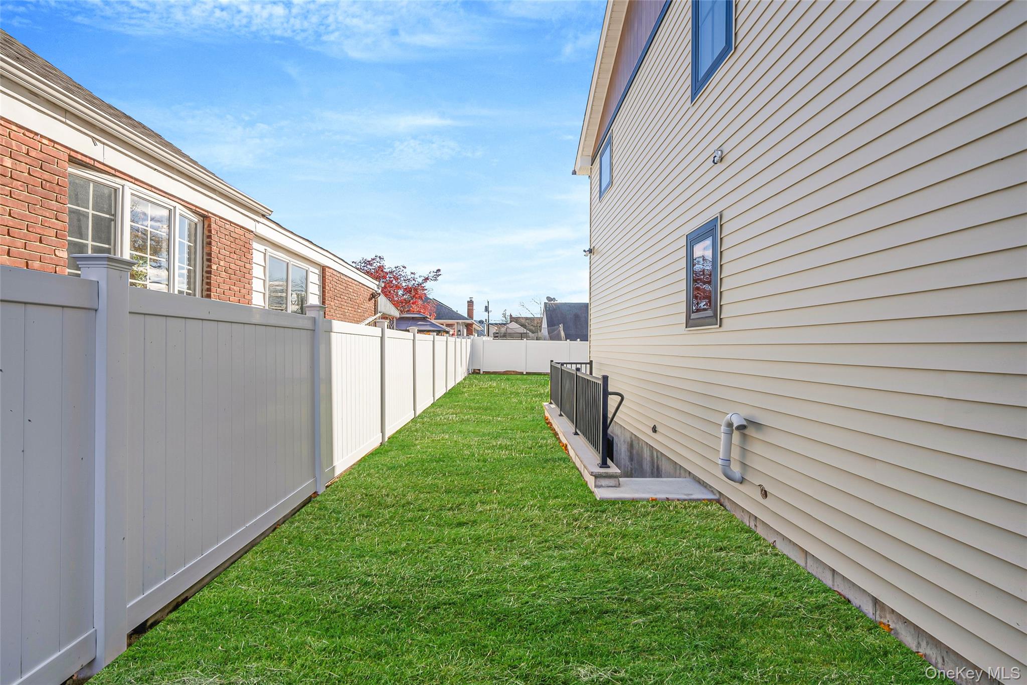 #2 photo, 2386 Marlboro Street, East Meadow , NY 11554