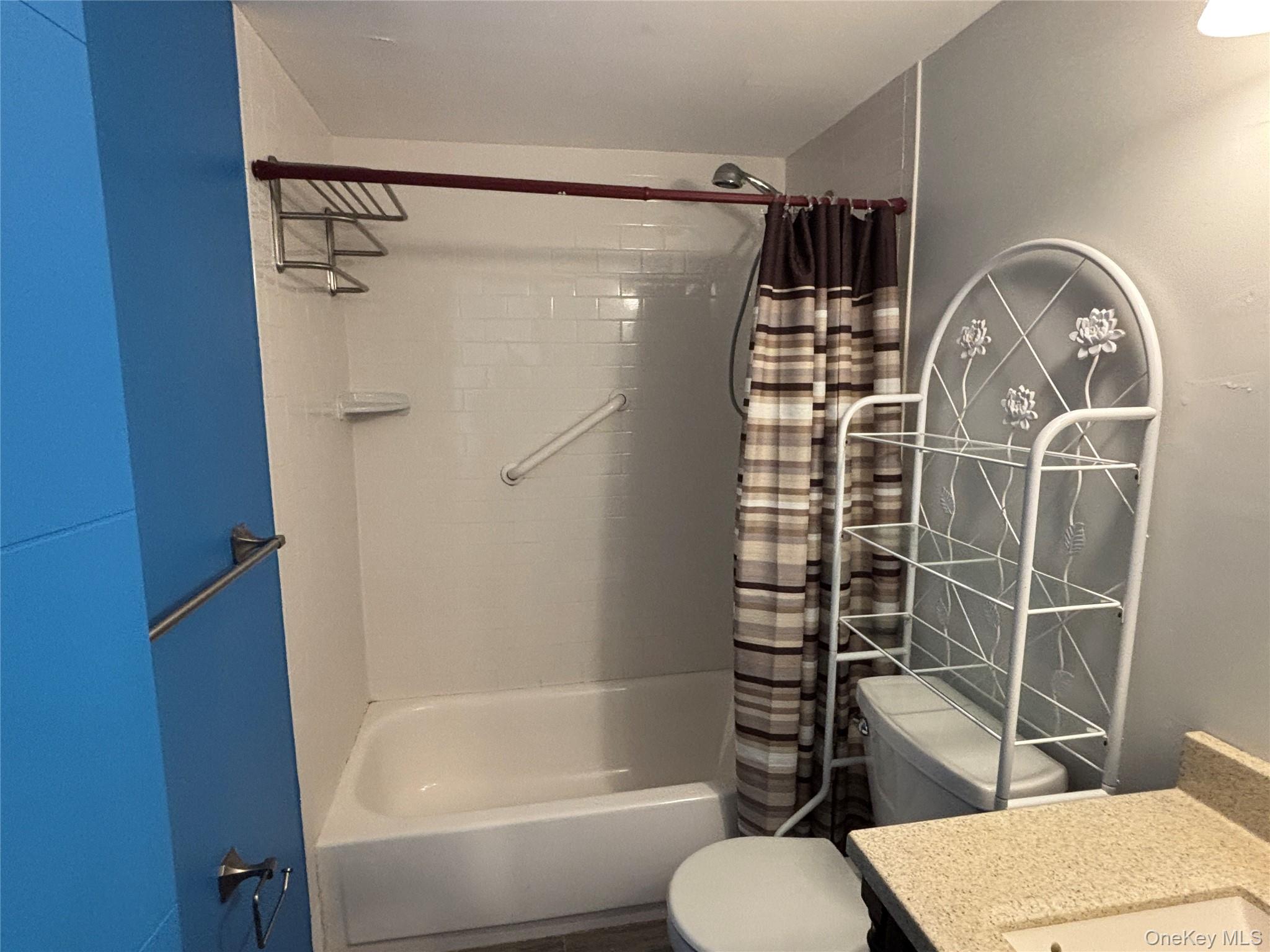 #18 photo, 40 Canoe Place Road, Hampton Bays , NY 11946