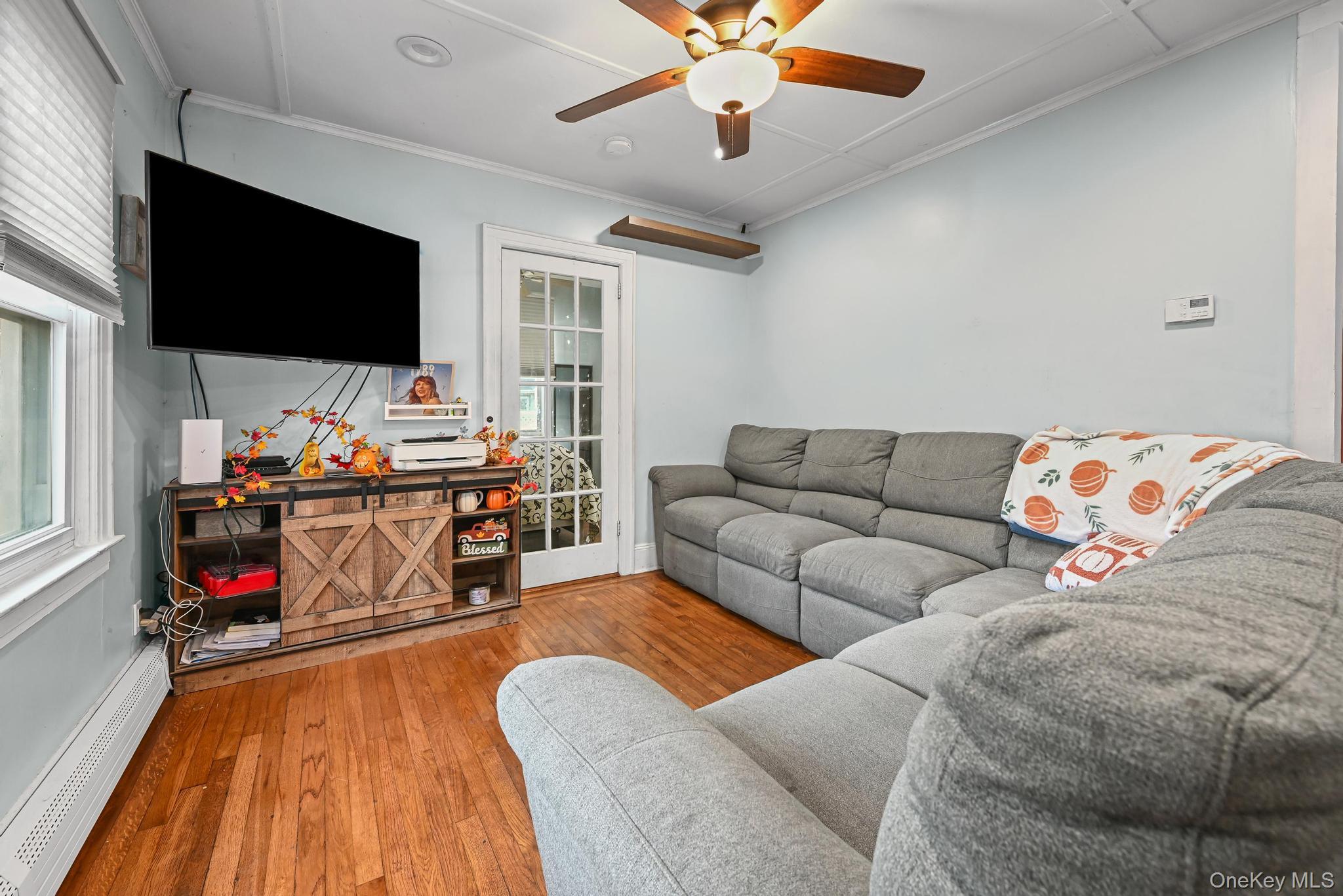 #4 photo, 60 Montauk Avenue, Merrick , NY 11566