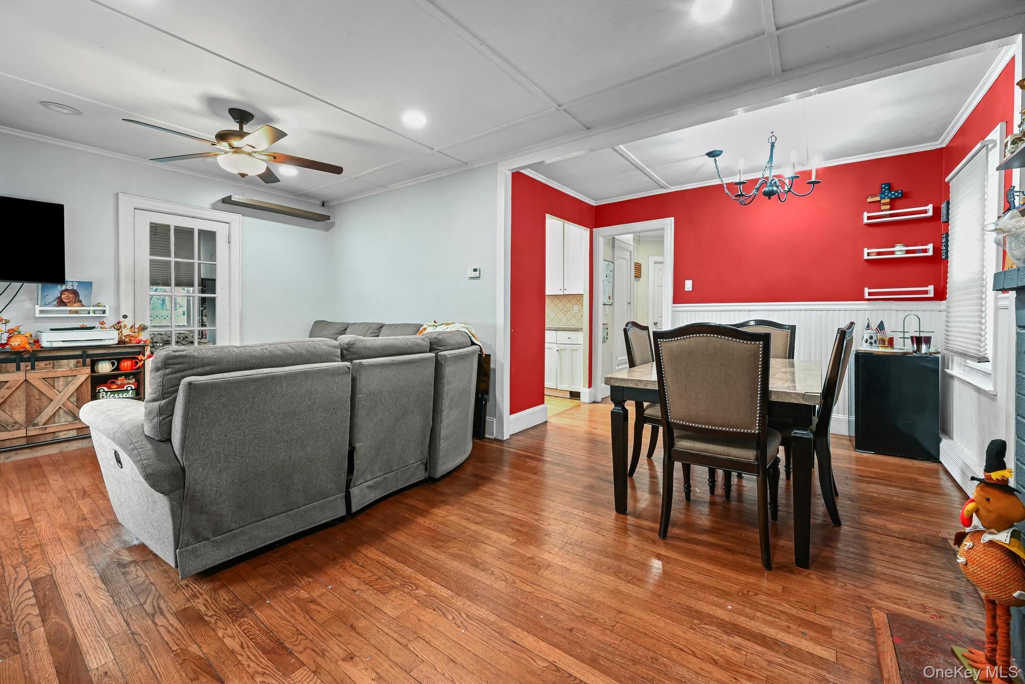 #6 photo, 60 Montauk Avenue, Merrick , NY 11566