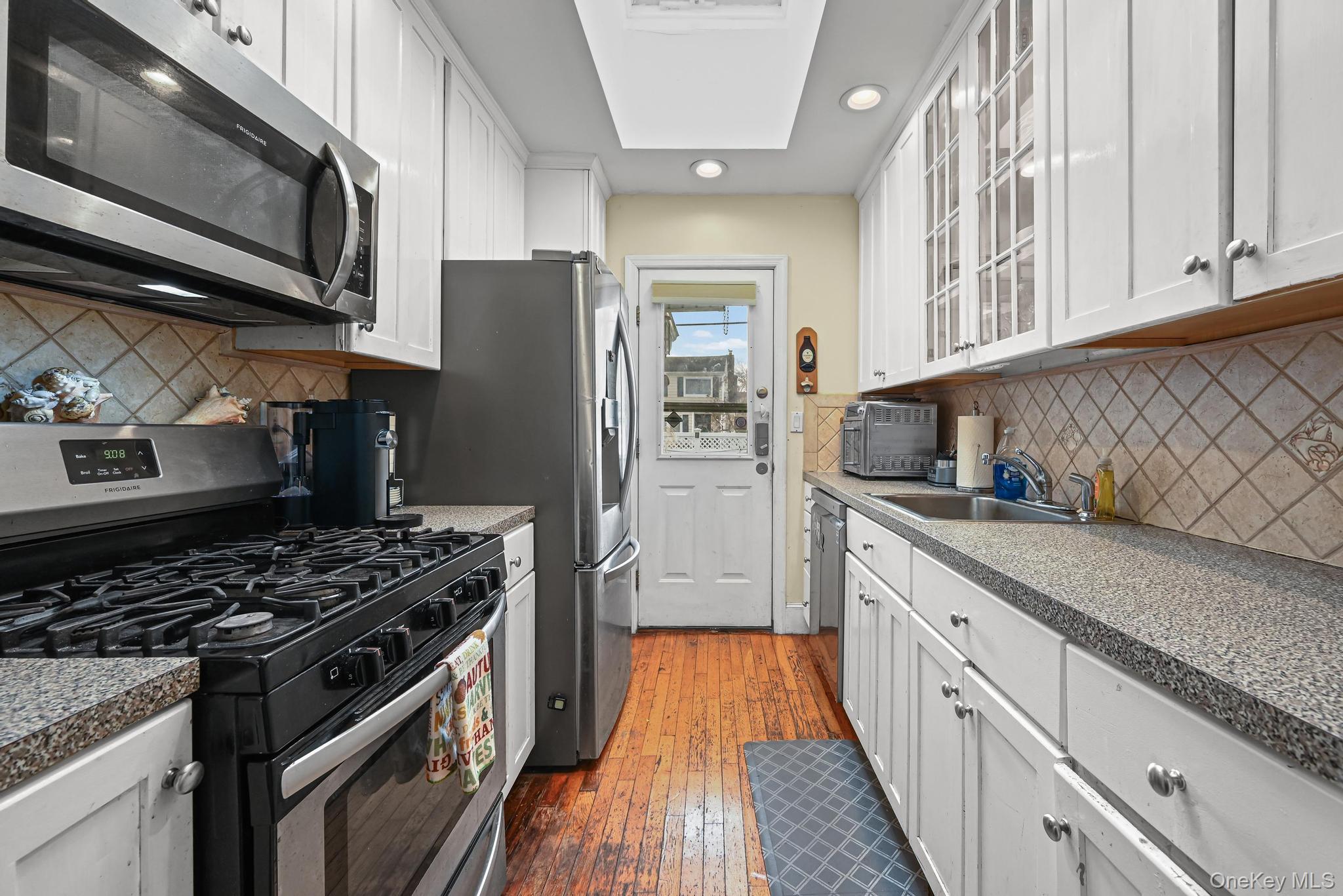 #9 photo, 60 Montauk Avenue, Merrick , NY 11566