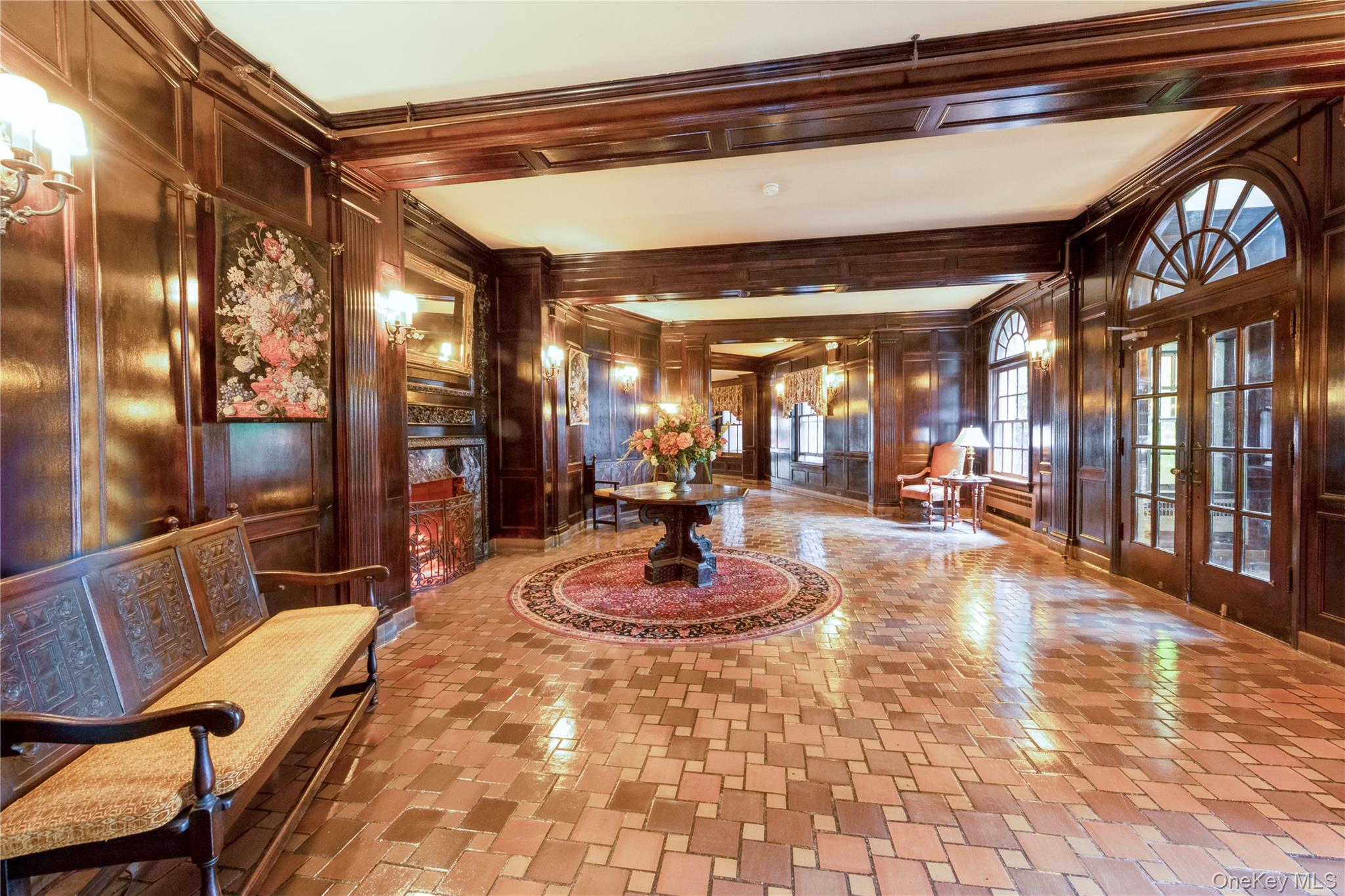 #3 photo, 8 Barstow Road, Great Neck , NY 11021