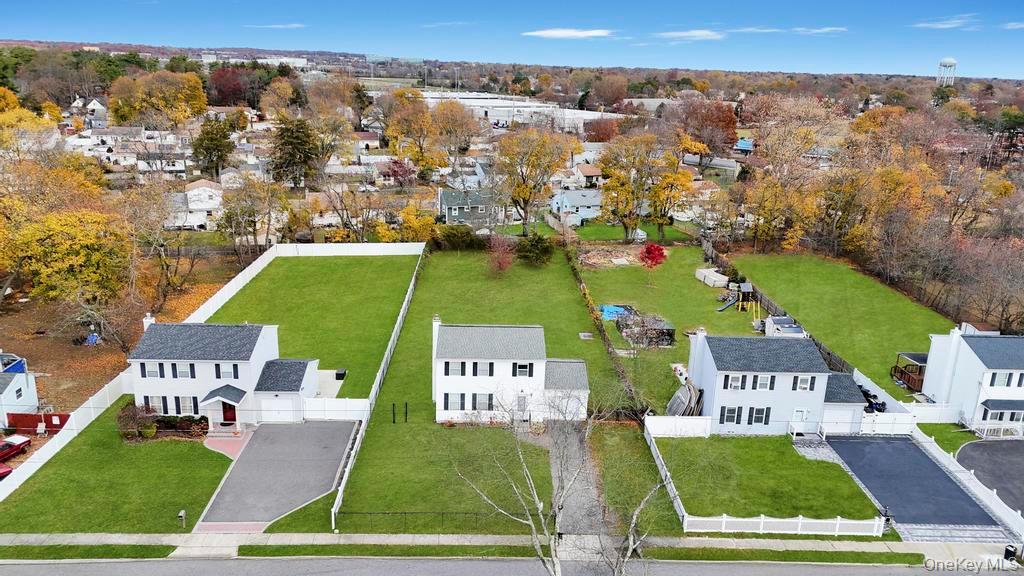 #5 photo, 57 Macarthur Avenue, Brentwood , NY 11717