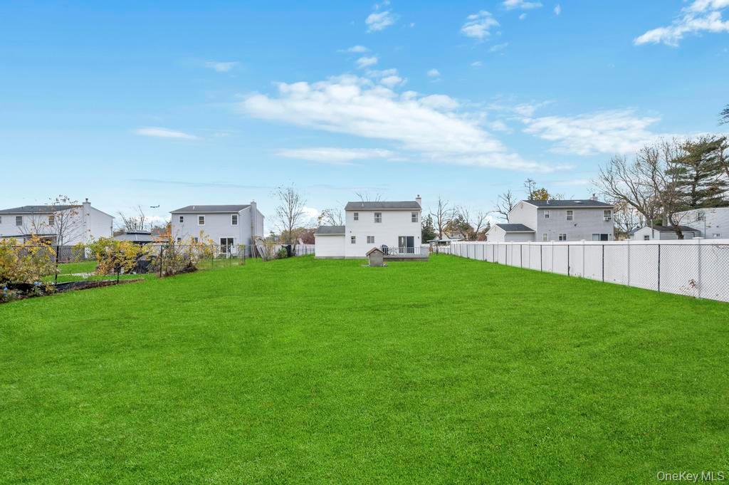 #7 photo, 57 Macarthur Avenue, Brentwood , NY 11717