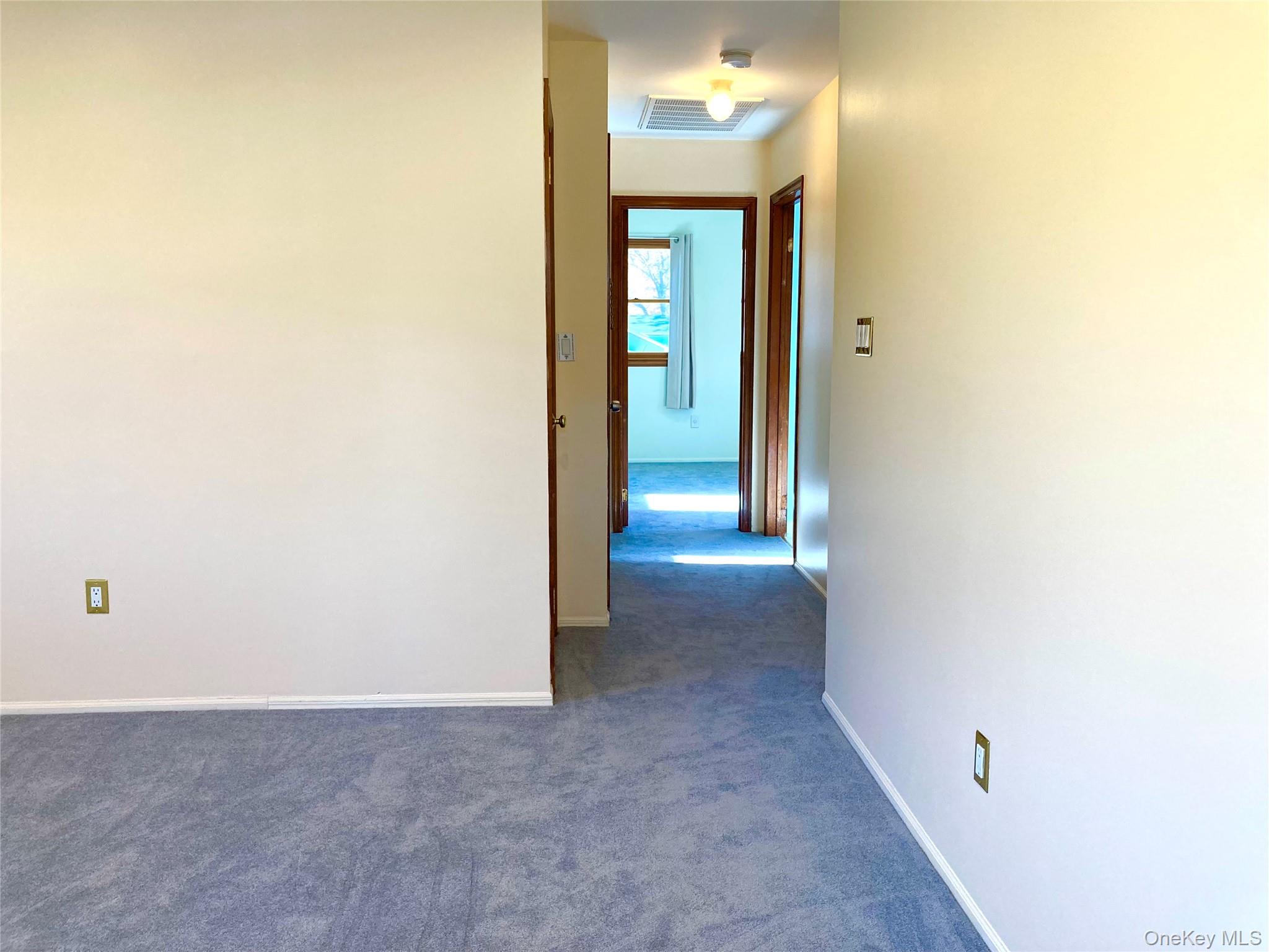 #13 photo, 12 Soundview Avenue, Oyster Bay , NY 11771