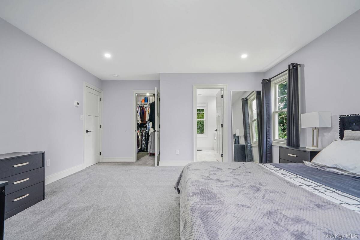 #26 photo, 122 4th Street, Saint James , NY 11780