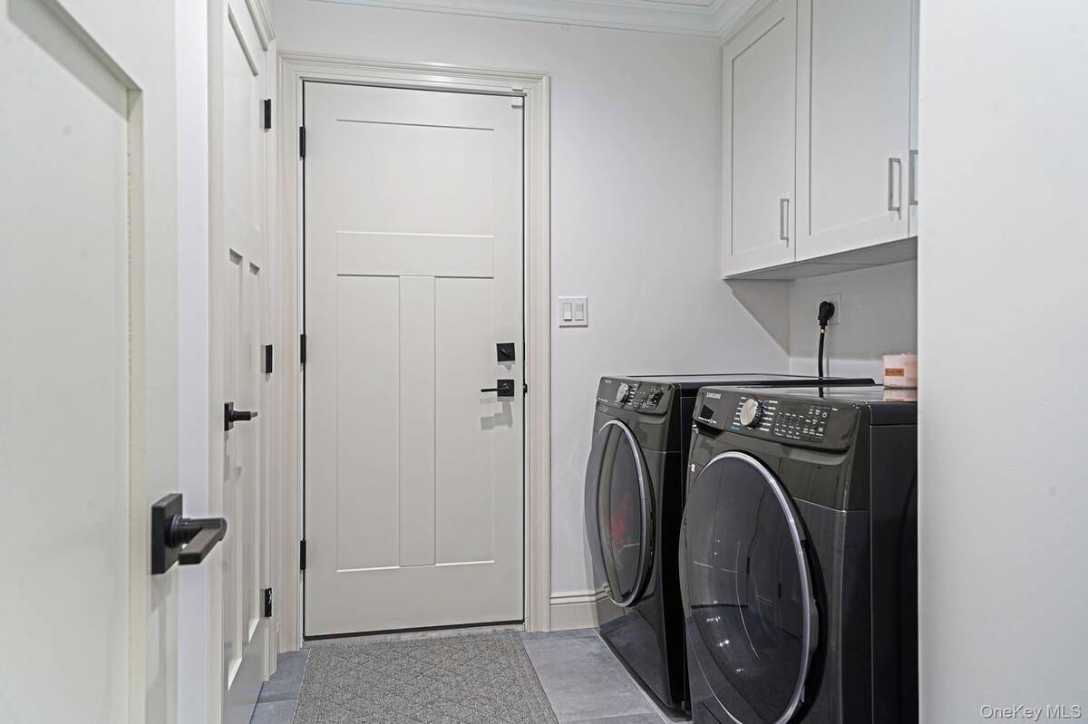 #30 photo, 122 4th Street, Saint James , NY 11780