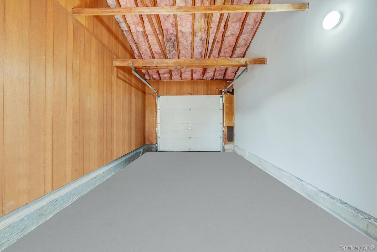 #25 photo, 56 Camille Lane, サフォーク郡 East Patchogue , NY 11772