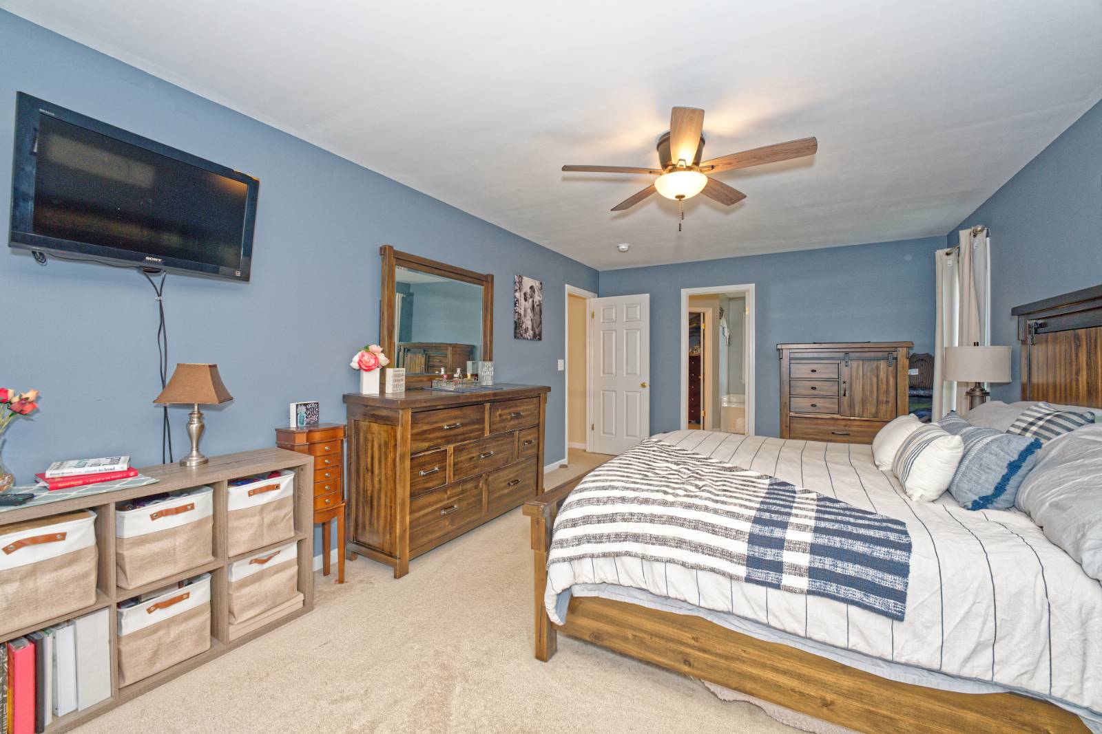 #29 photo, 8 Jordan Ln, Glenville , NY 12302