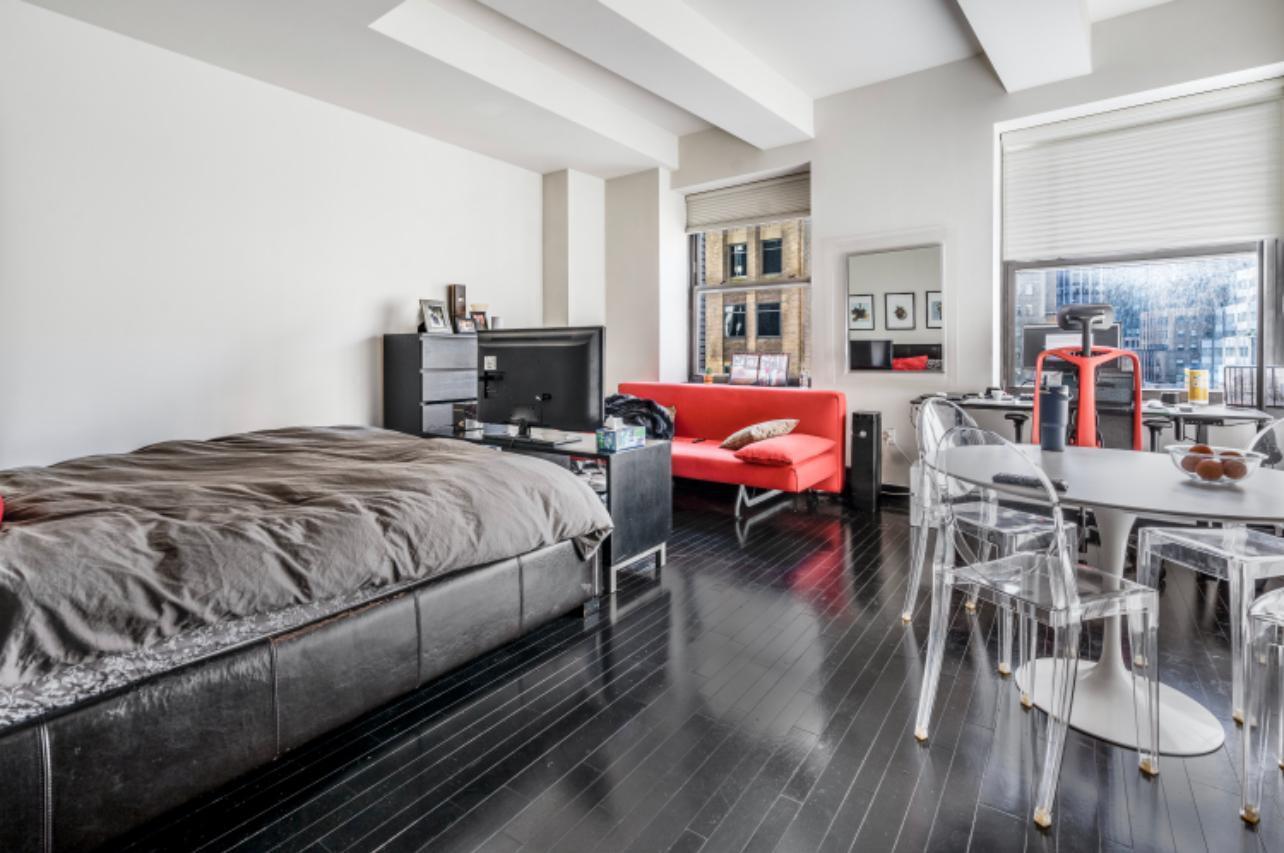 #1 photo, 20 Pine Street, Financial District , NY 10005