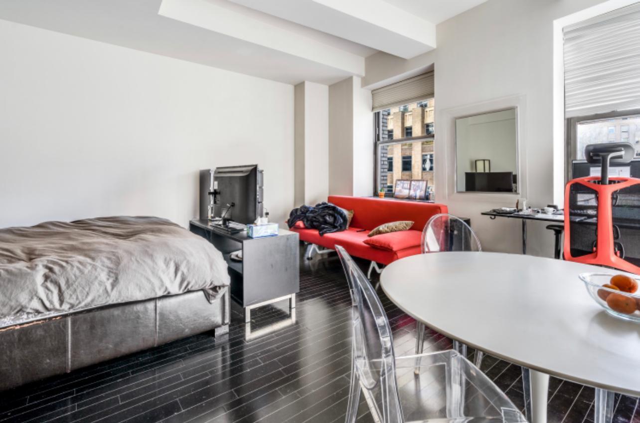 #3 photo, 20 Pine Street, Financial District , NY 10005