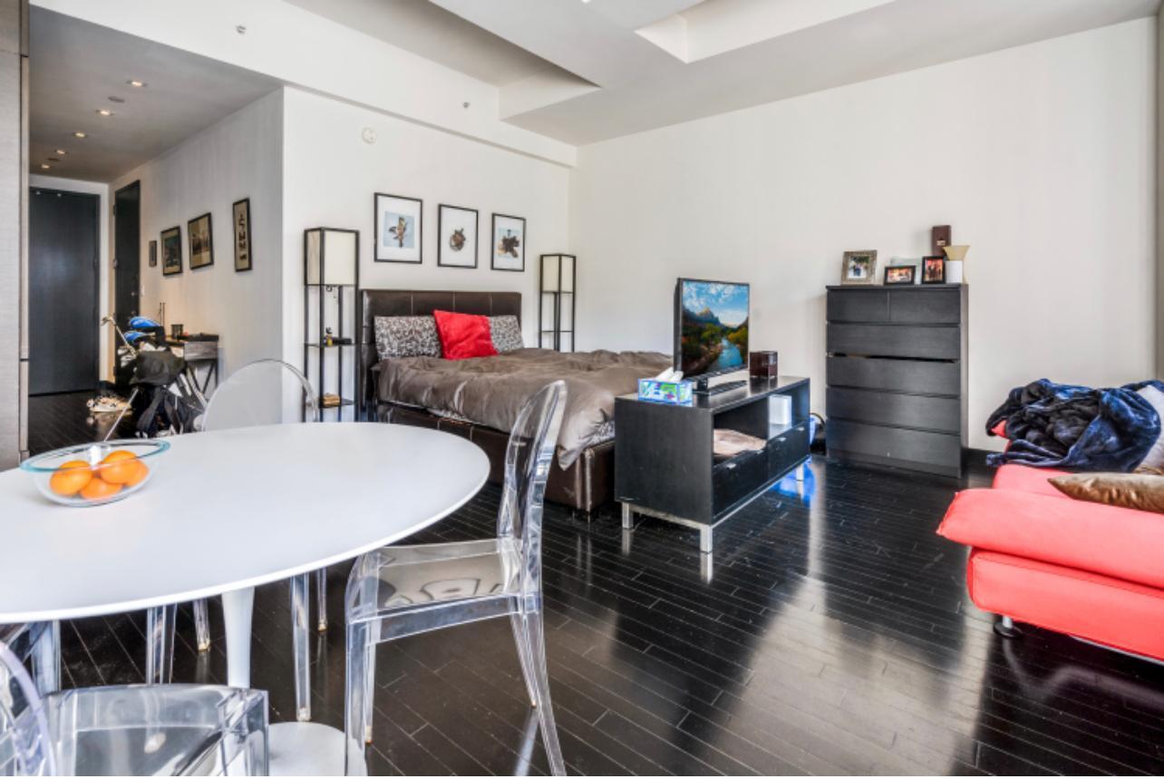 #4 photo, 20 Pine Street, Financial District , NY 10005