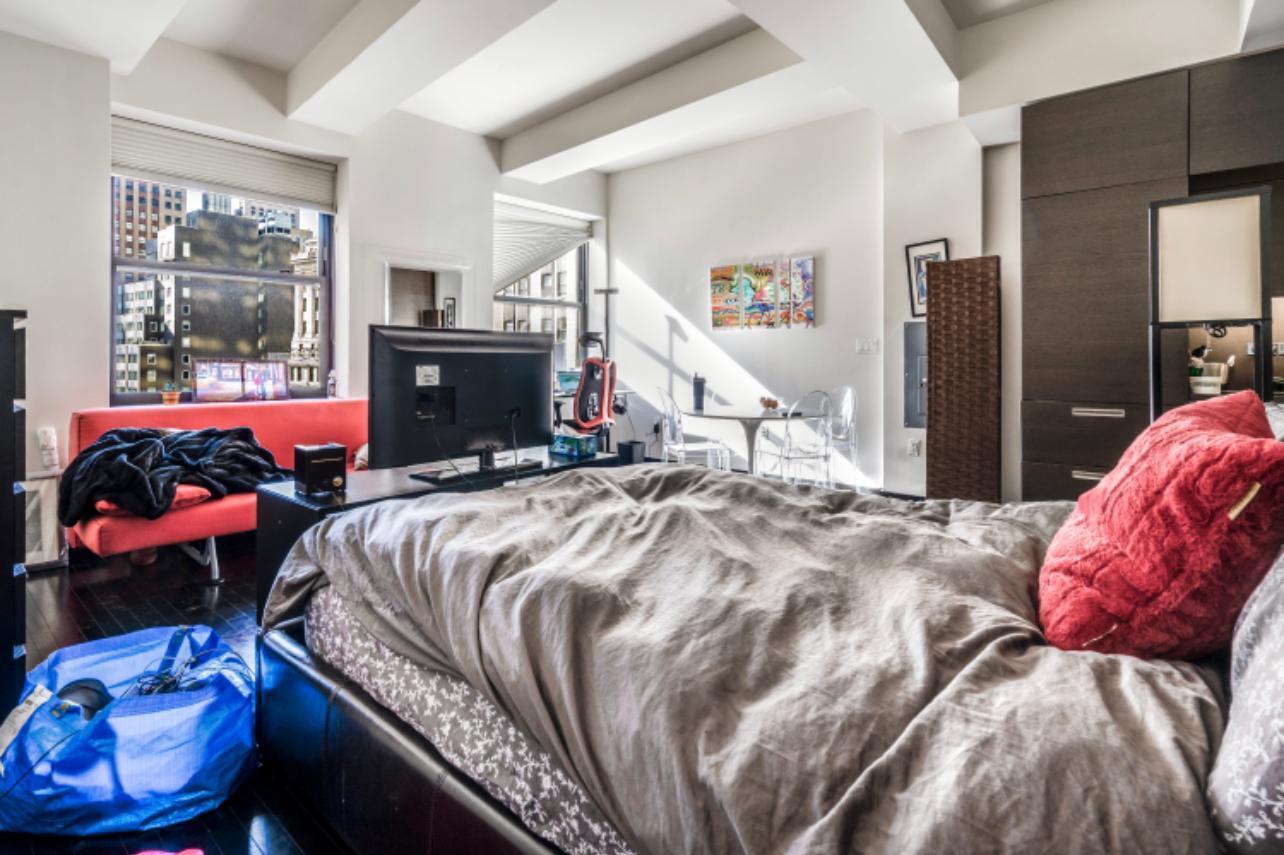 #6 photo, 20 Pine Street, Financial District , NY 10005