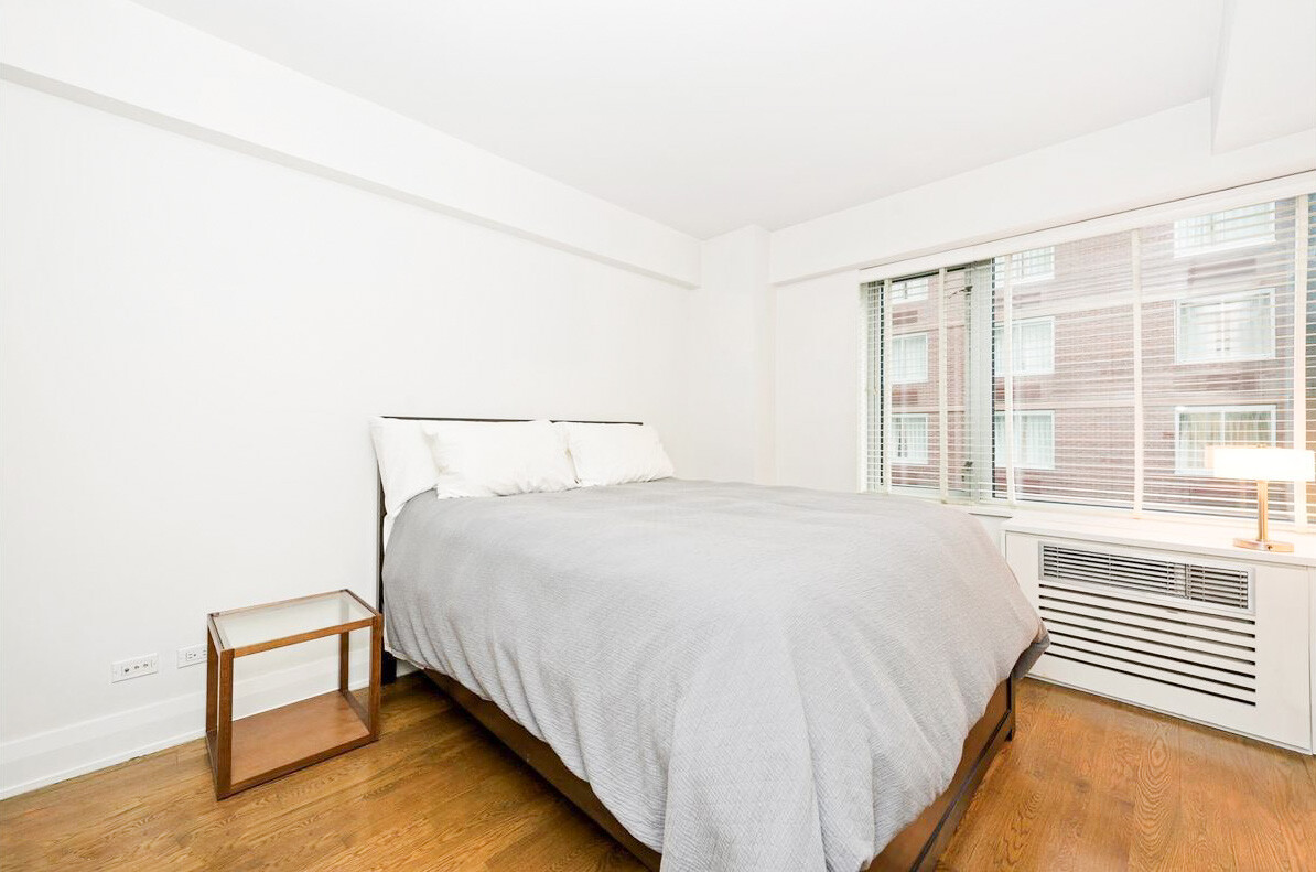 #4 photo, New York City, Turtle Bay , NY 10022