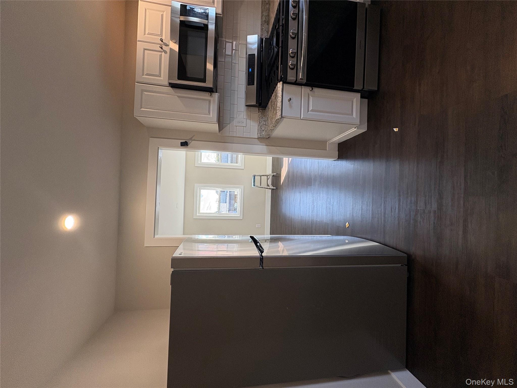 #1 photo, 579 Main st, Poughkeepsie , NY 12601