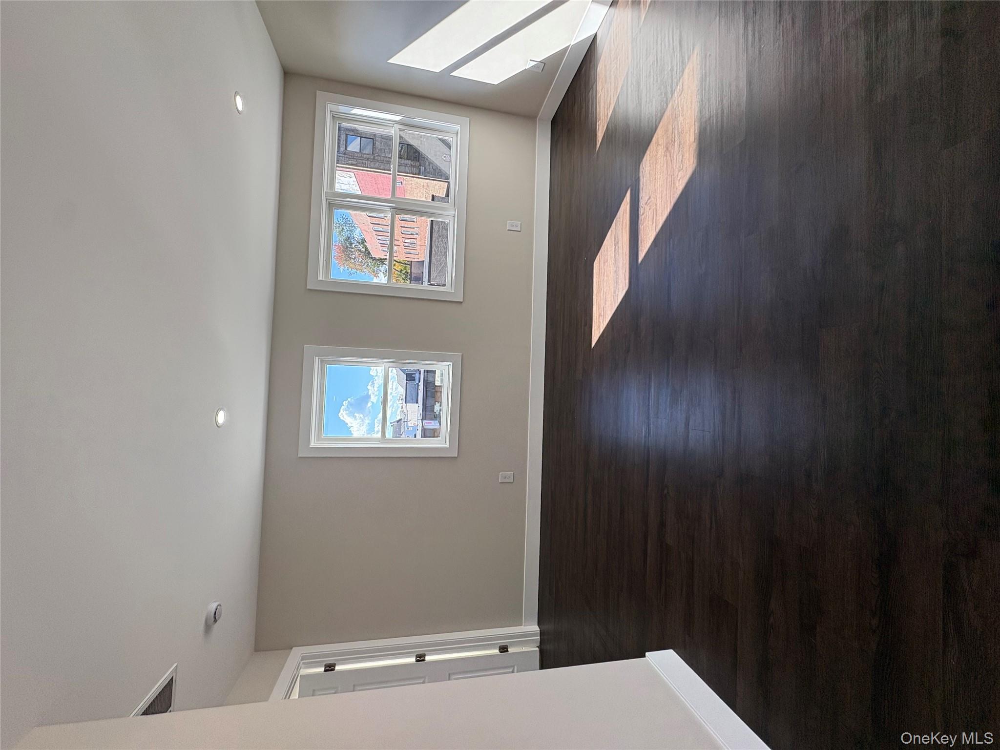 #5 photo, 579 Main st, Poughkeepsie , NY 12601