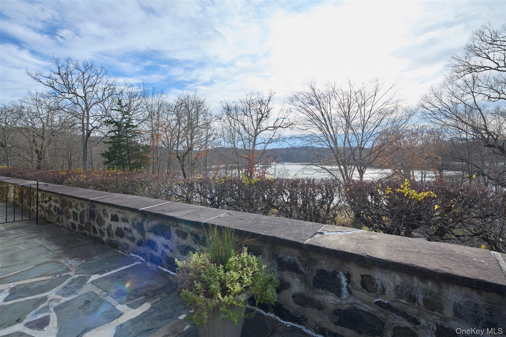 #19 photo, 341 Furnace Dock Road, Cortlandt Manor , NY 10567