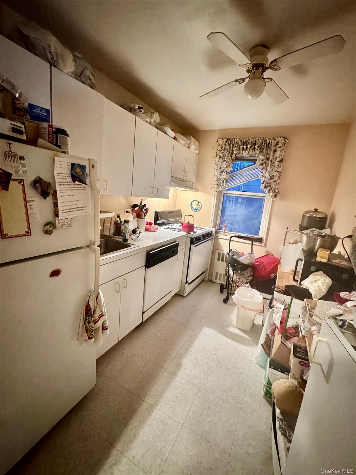 #3 photo, 2 Sadore Lane, Yonkers , NY 10710