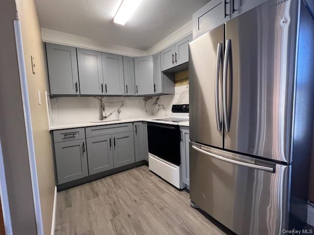 #2 photo, 276 S 8th Street, Lindenhurst , NY 11757