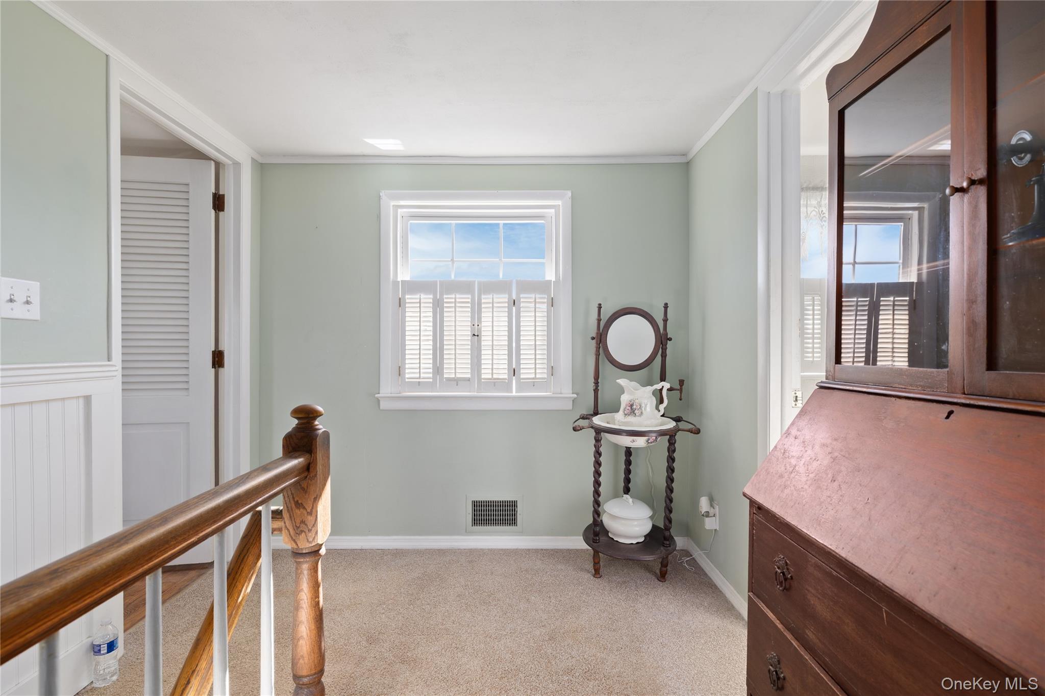 #14 photo, 6 White Birch Drive, Babylon , NY 11702