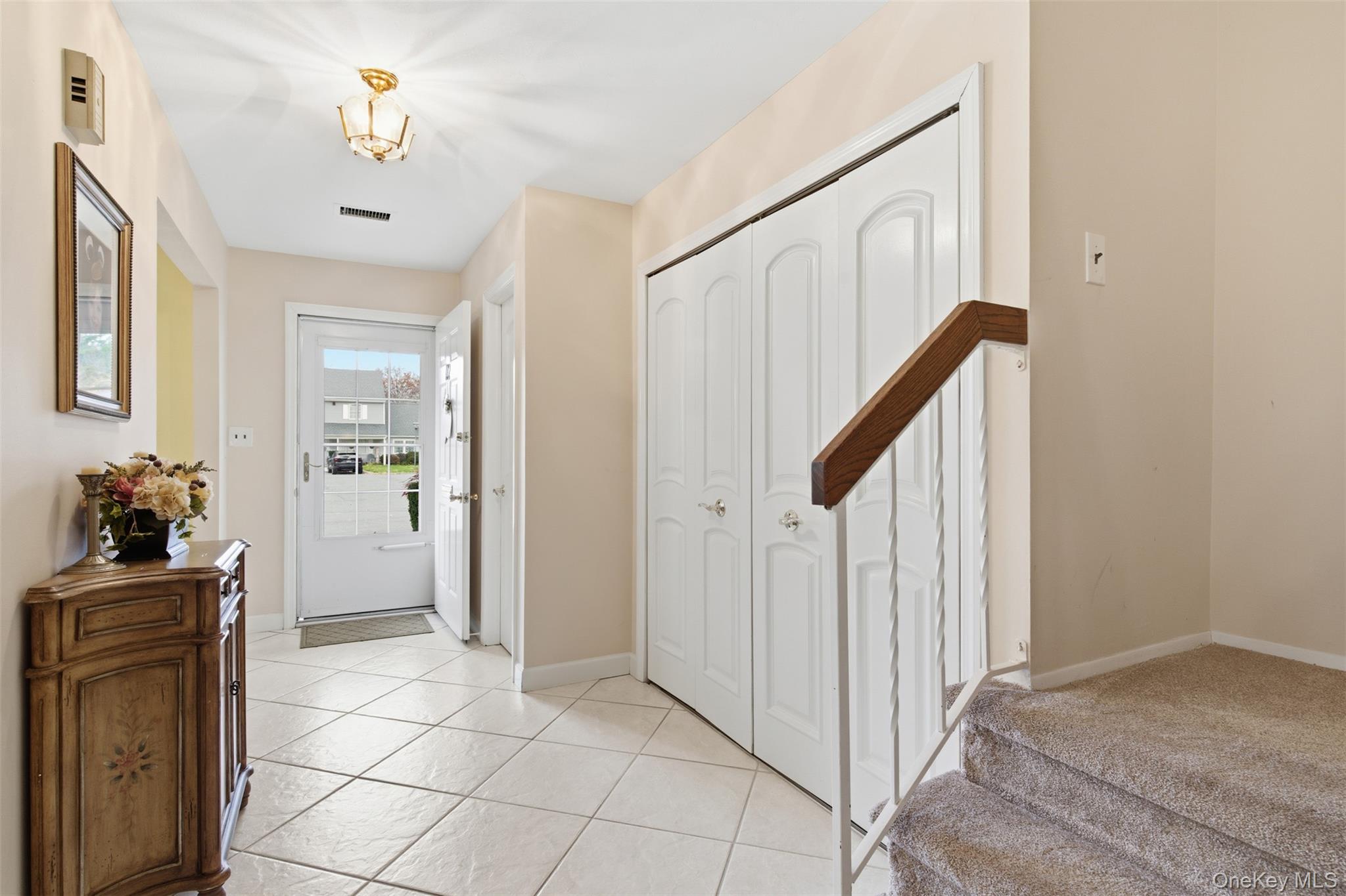 #5 photo, 112 Cedar Shake Court, Huntington Station , NY 11746