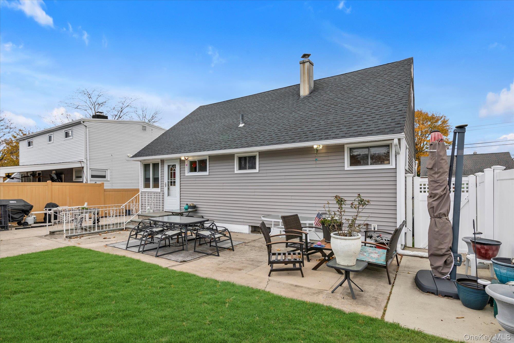 #13 photo, 5 Wilfred Boulevard, Hicksville , NY 11801