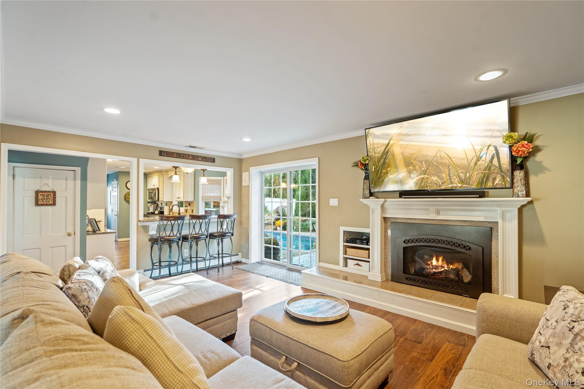 #10 photo, 8 Beaumont Lane, Lake Grove , NY 11755