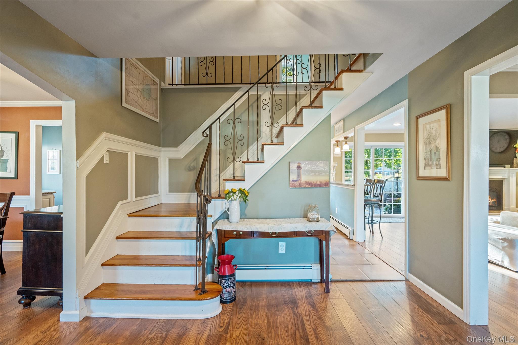 #4 photo, 8 Beaumont Lane, Lake Grove , NY 11755