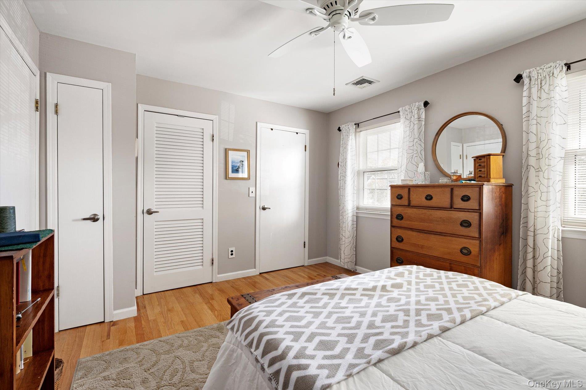 #13 photo, 1 Atlantic Avenue, Farmingdale , NY 11735