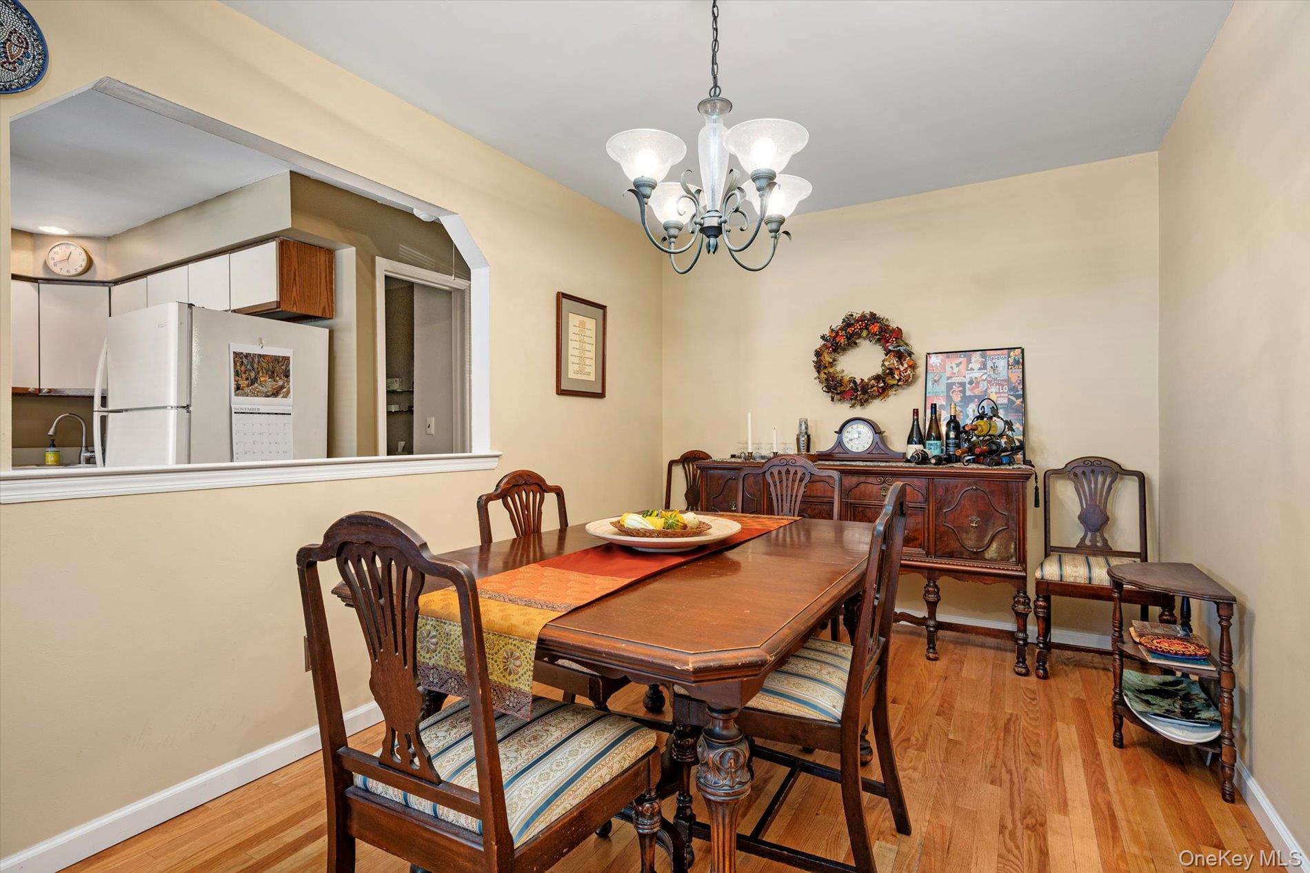 #7 photo, 1 Atlantic Avenue, Farmingdale , NY 11735