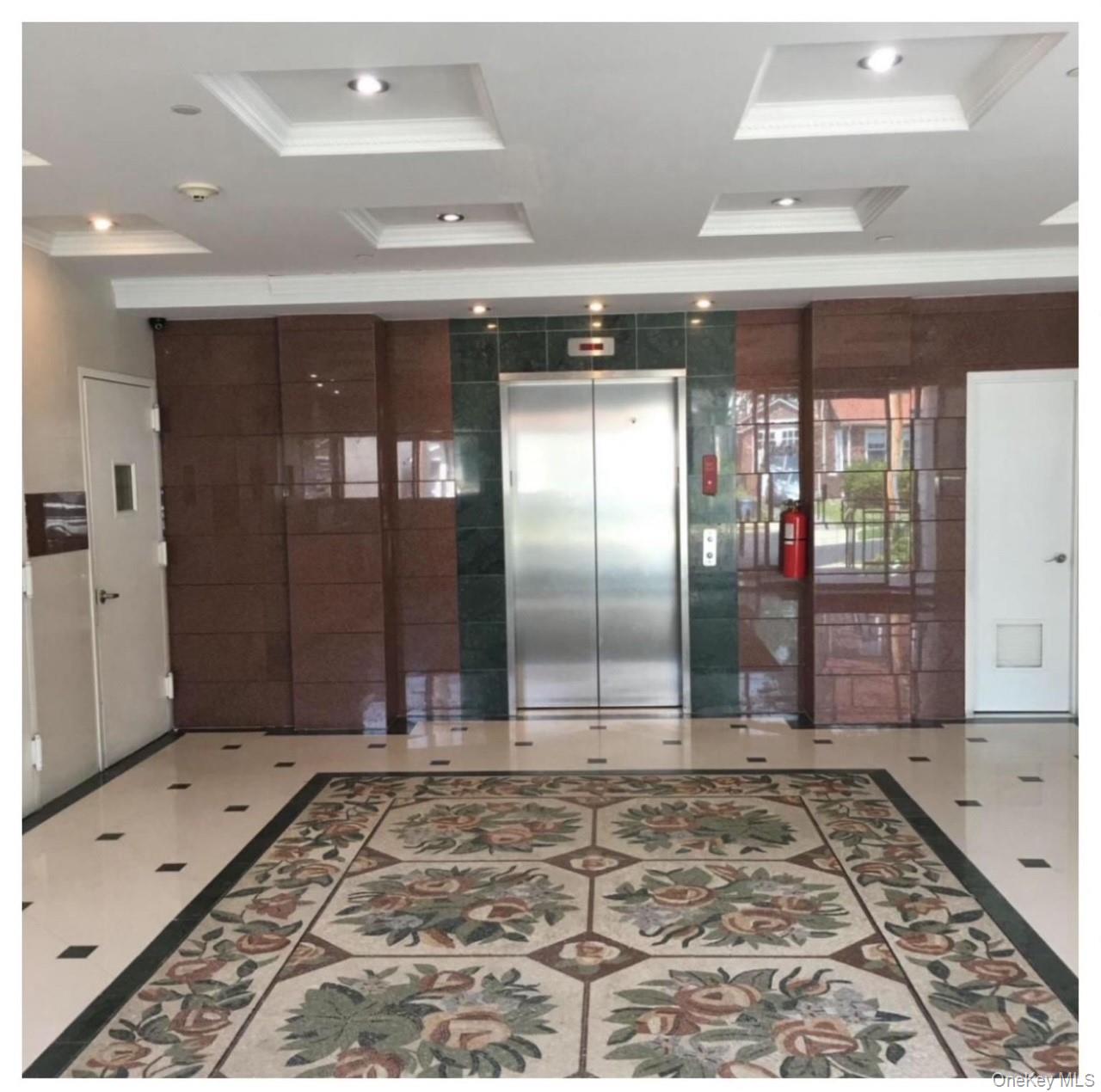 #3 photo, 4 Chelsea Place, Great Neck , NY 11021