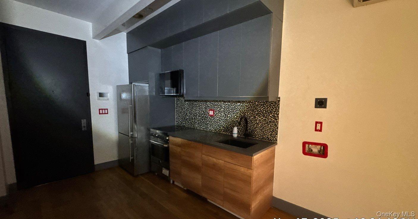 #20 photo, 1490 Saint Johns Place, Brooklyn , NY 11213