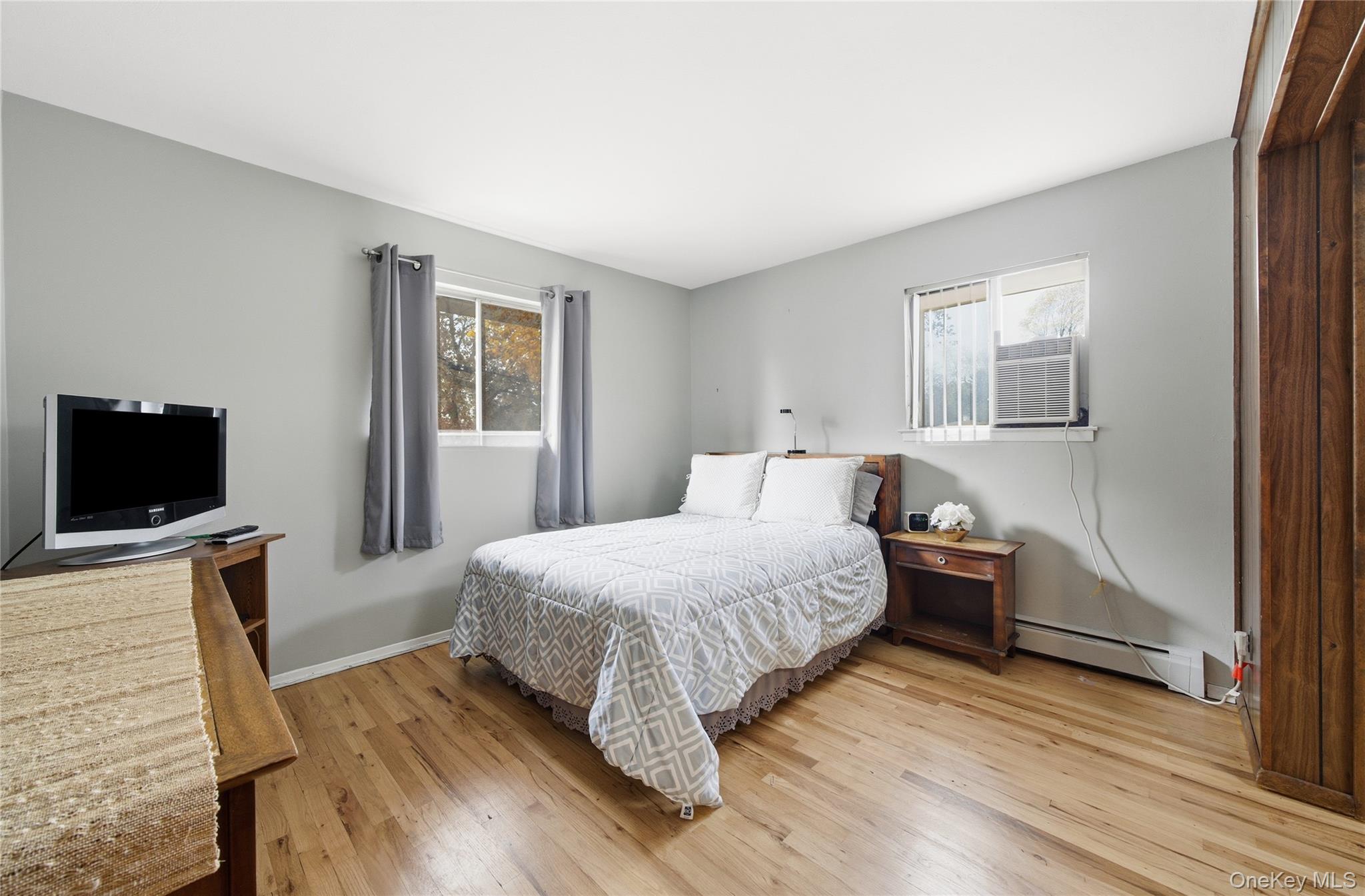 #15 photo, 15 Santam Court, Bay Shore , NY 11706