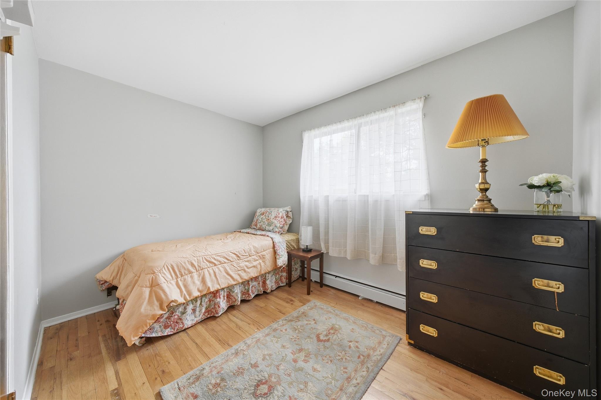 #17 photo, 15 Santam Court, Bay Shore , NY 11706