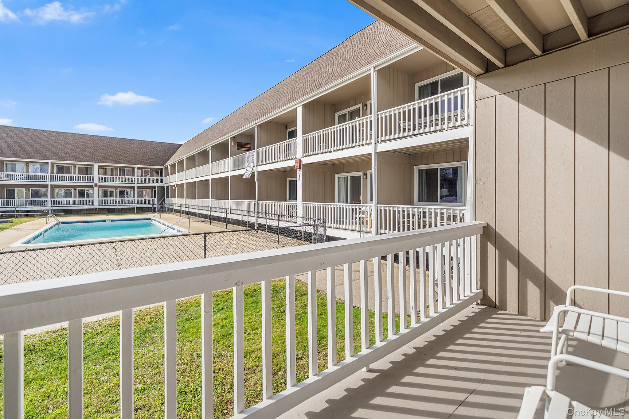 #11 photo, 131 S Emerson Avenue, Montauk , NY 11954