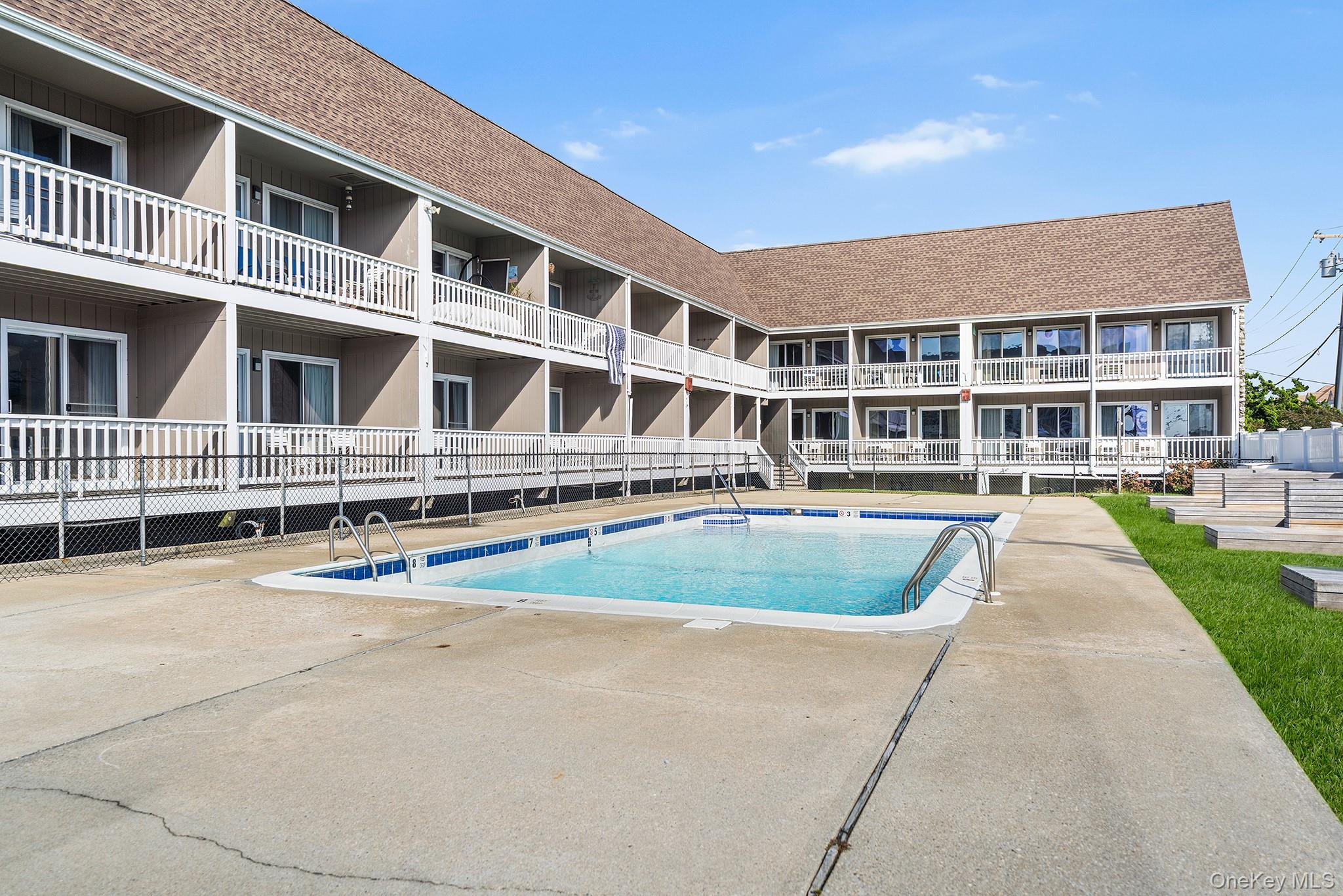 #15 photo, 131 S Emerson Avenue, Montauk , NY 11954