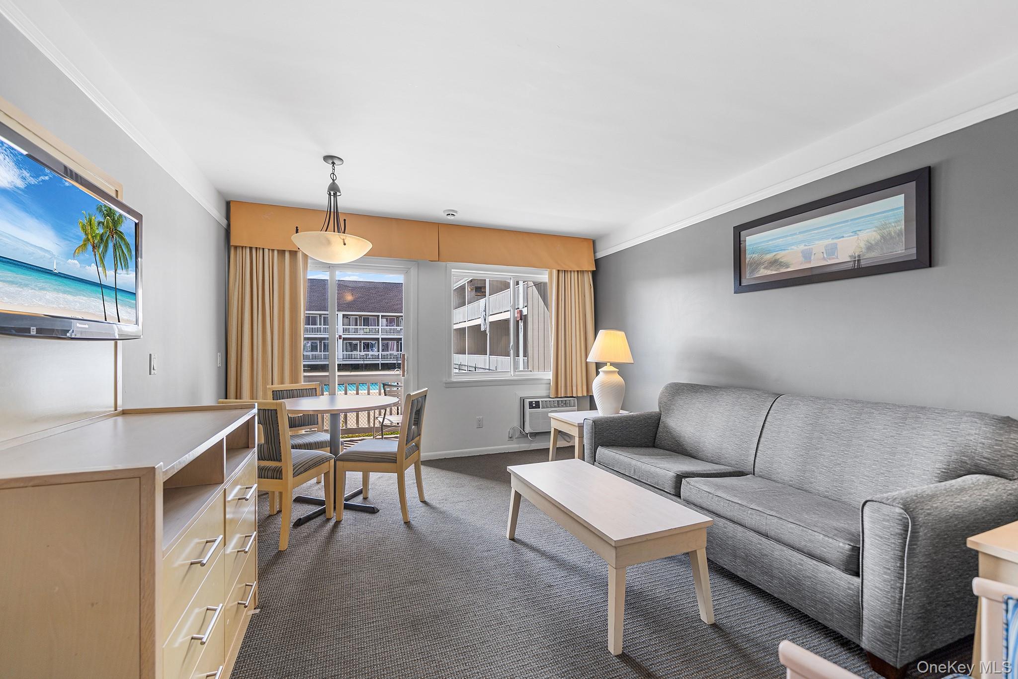 #2 photo, 131 S Emerson Avenue, Montauk , NY 11954