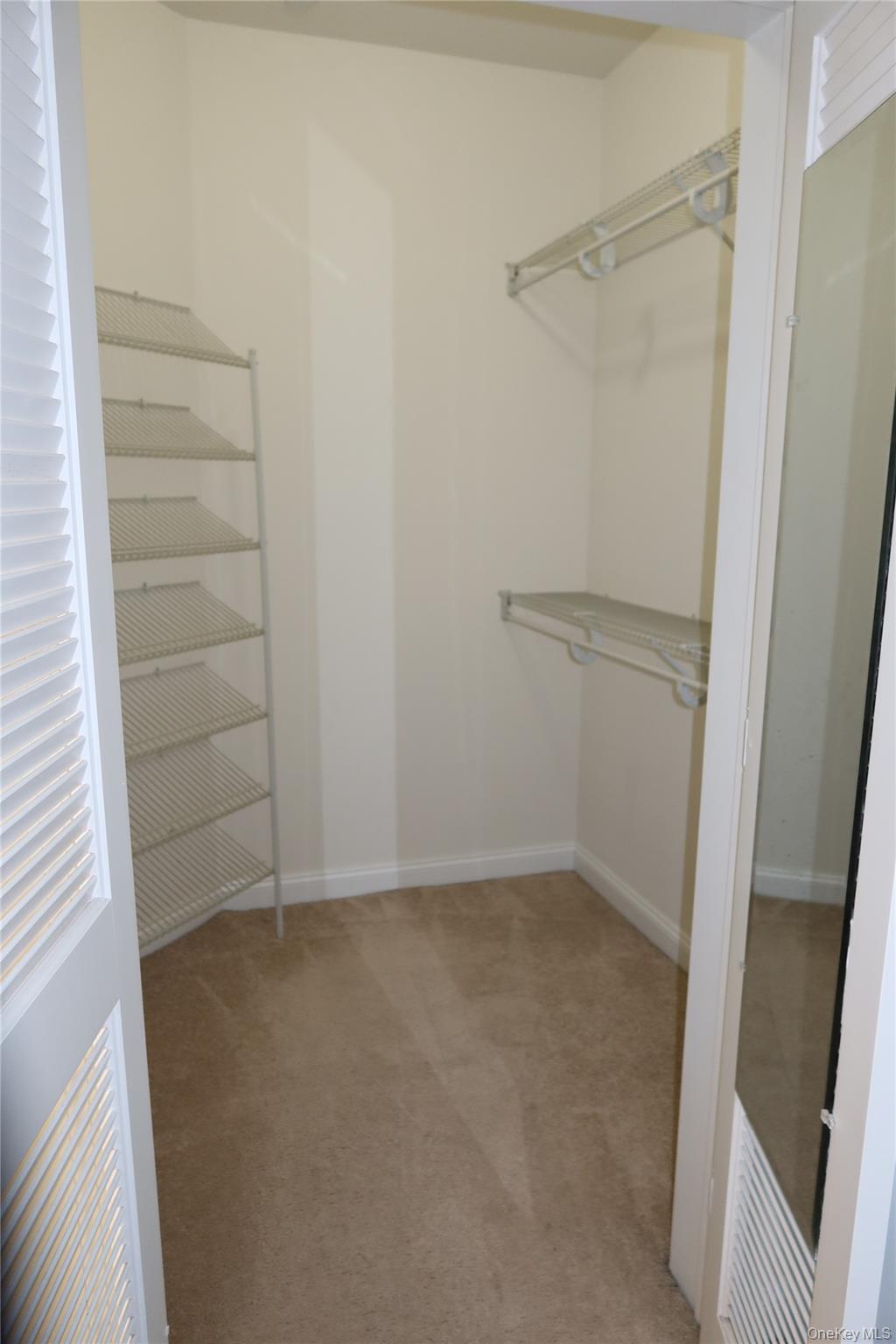 #8 photo, 116 Kenneth Court, Amityville , NY 11701