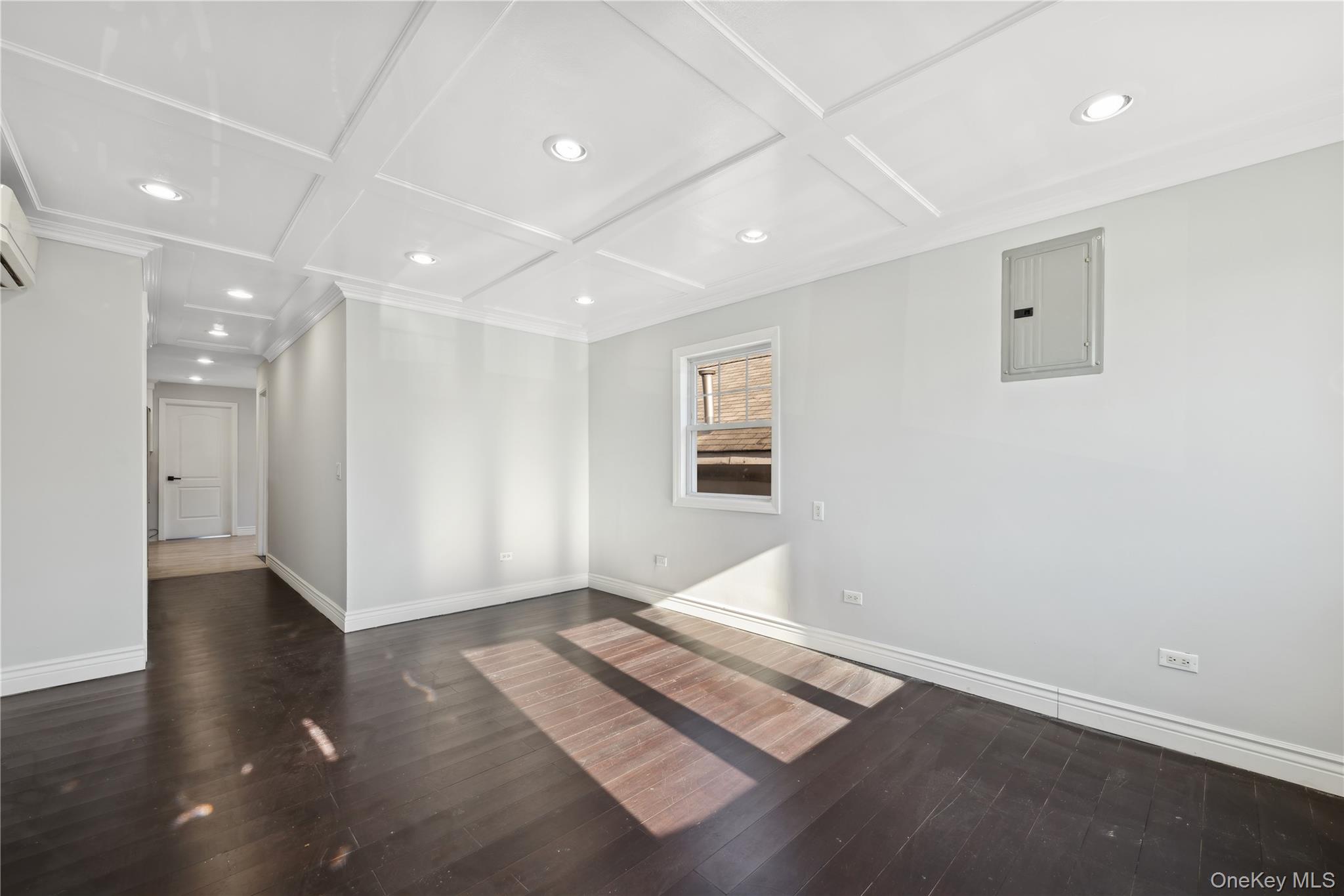 #19 photo, 10223 164th Drive, Howard Beach , NY 11414