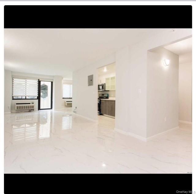 #11 photo, 5 Grace Avenue, Great Neck , NY 11021