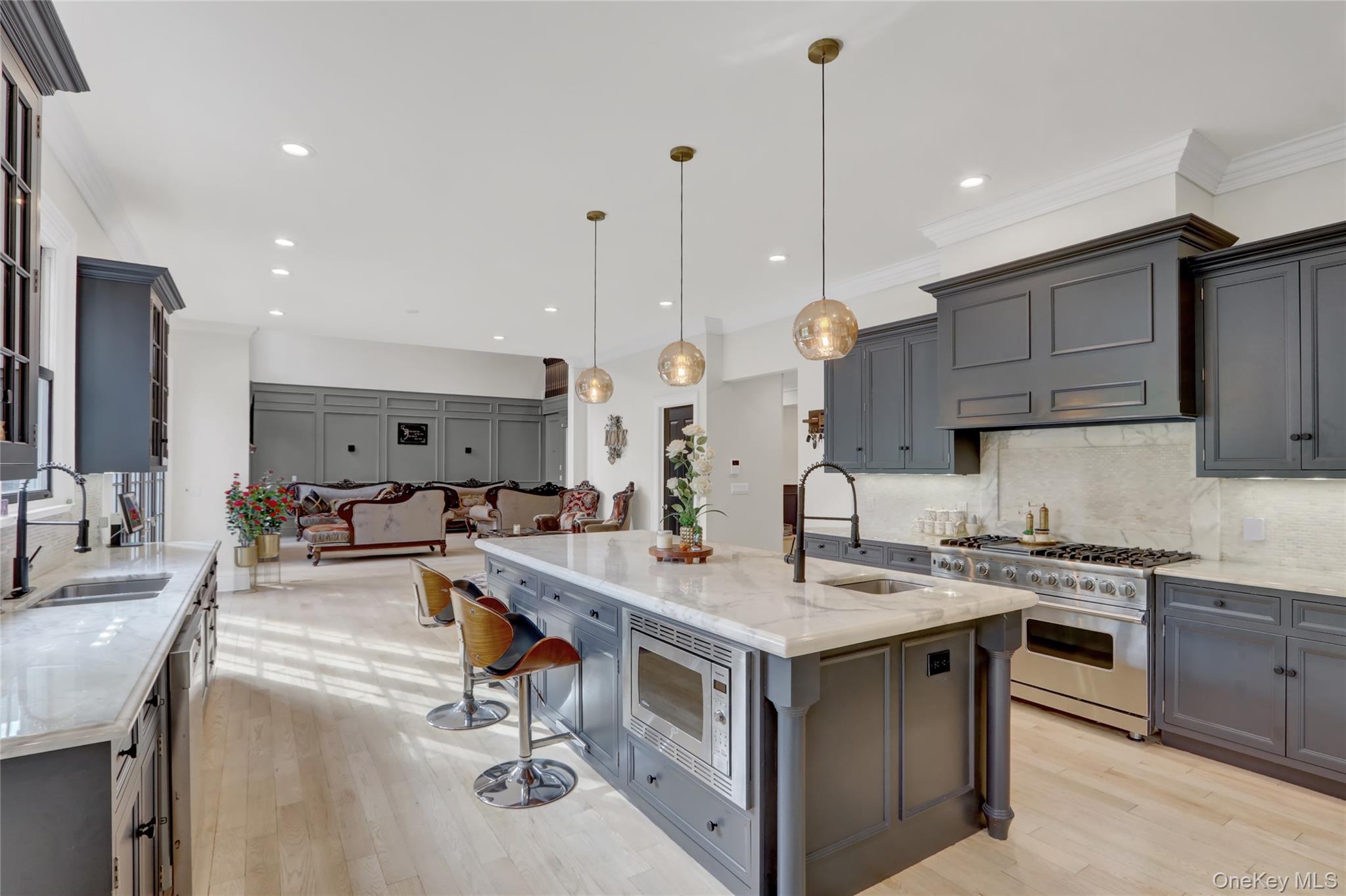 #11 photo, 119 Wheatley Road, Old Westbury , NY 11568