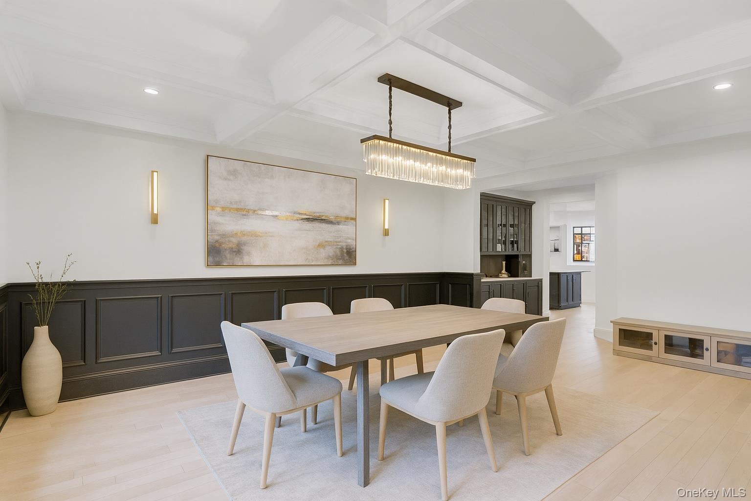 #6 photo, 119 Wheatley Road, Old Westbury , NY 11568