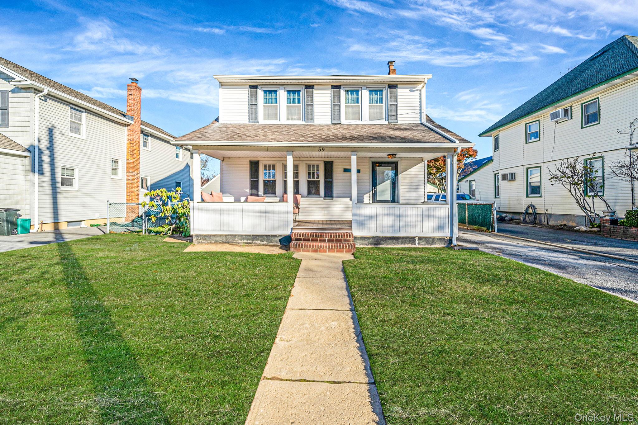 #1 photo, 59 Robertson Road, Lynbrook , NY 11563