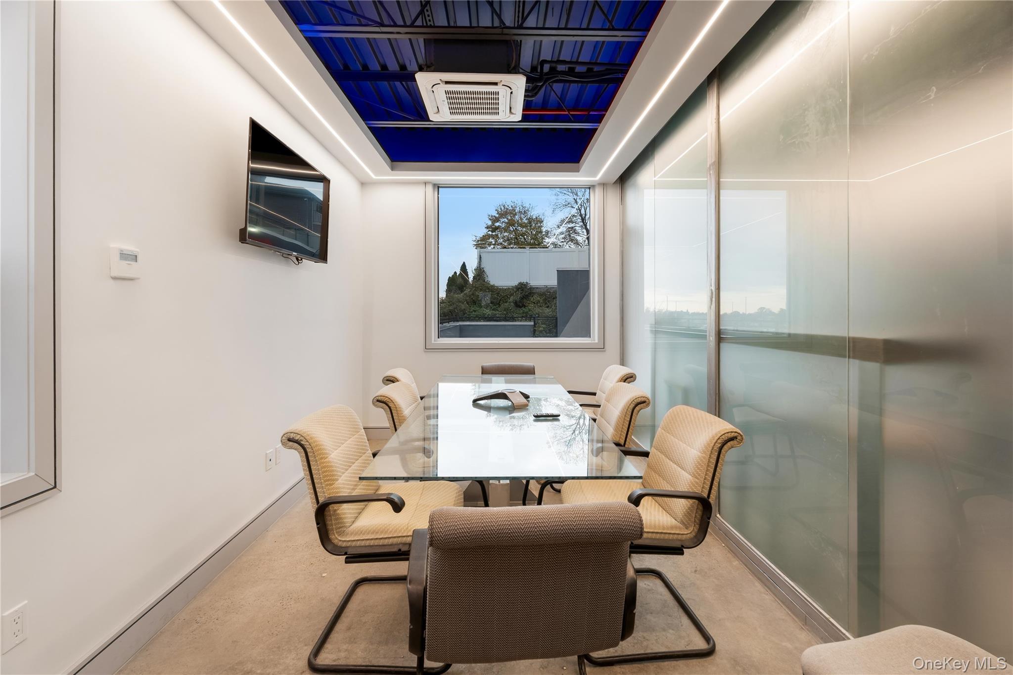 #10 photo, 16 Concord PI, Staten Island , NY 10304